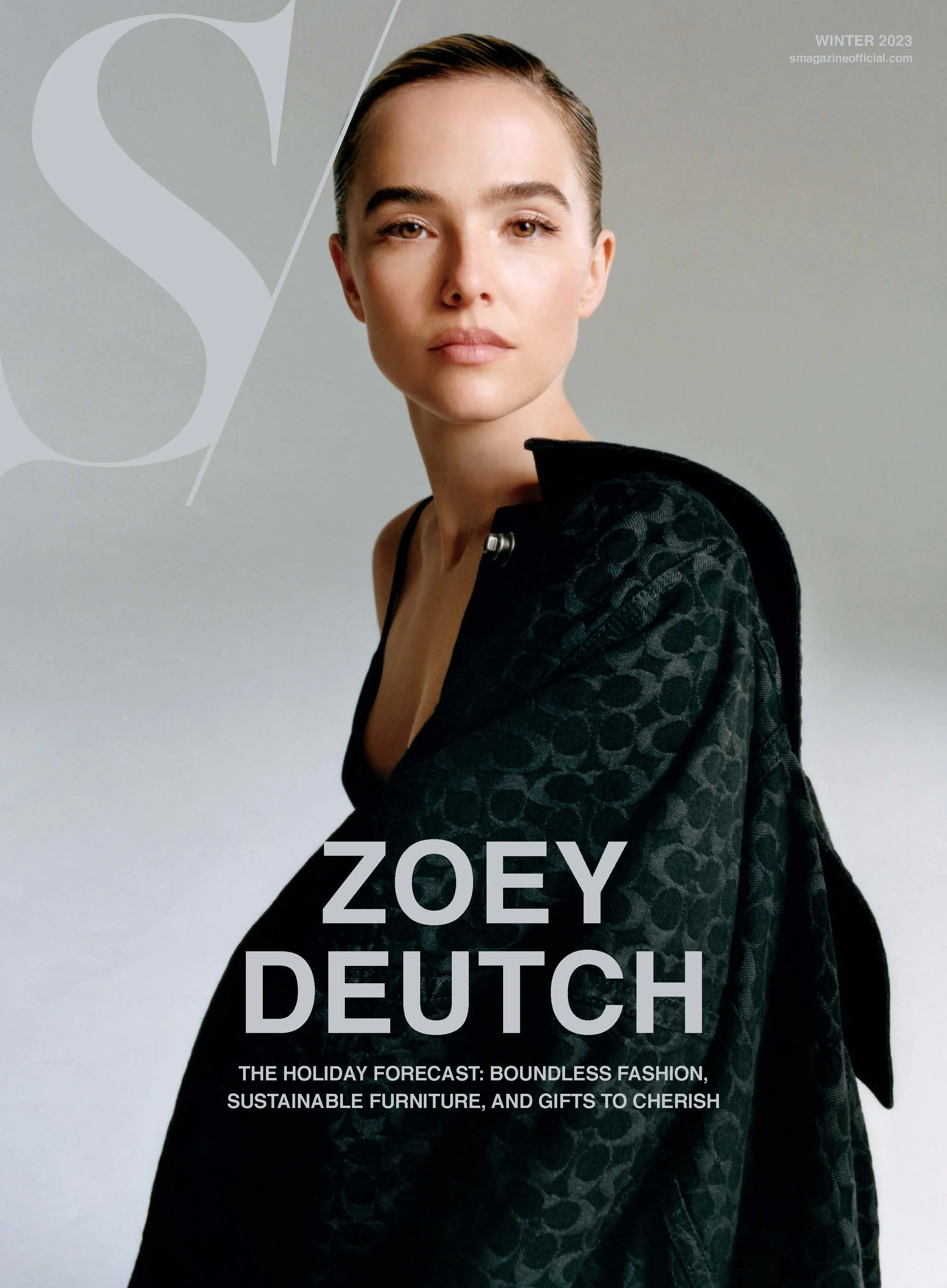 Zoey Deutch - S/ Mag Cover