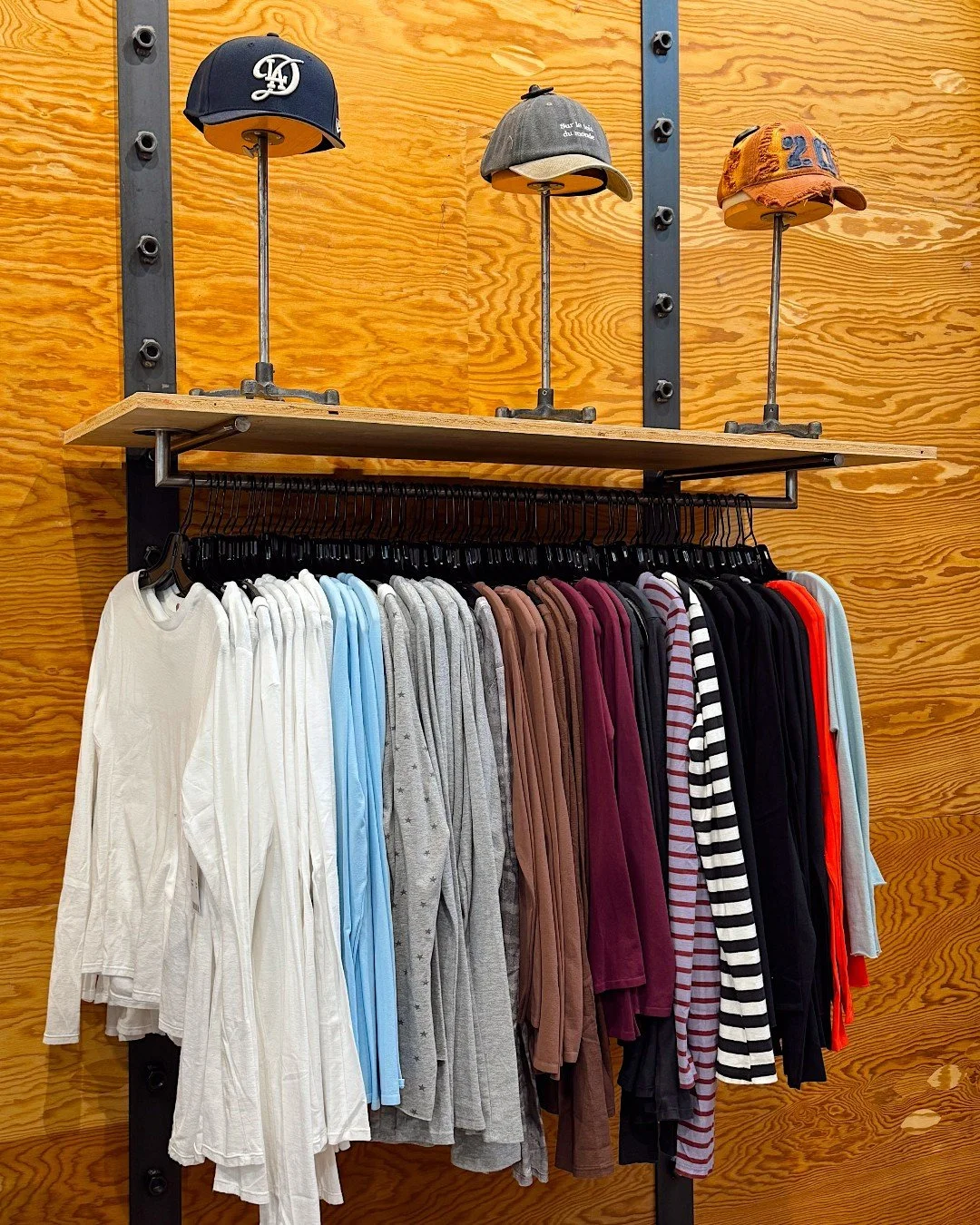 Swipe for some of our fav things at @urbanoutfitters right now ✨
.
.
.
#TheShopsAtLegacyEast