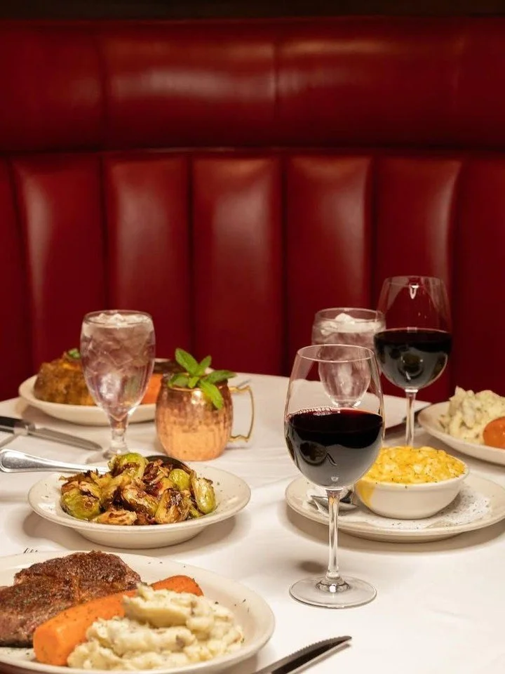 Weekend reservations, anyone?

We have the perfect spot for a night out &mdash; which one are you choosing?

@bobsplano
@trulucksrestaurant
@brasao_official

#PlanoTX #visitplano #LegacyWest #NorthDallasDining #DFWDining #DallasFoodie #DateNightDFW #