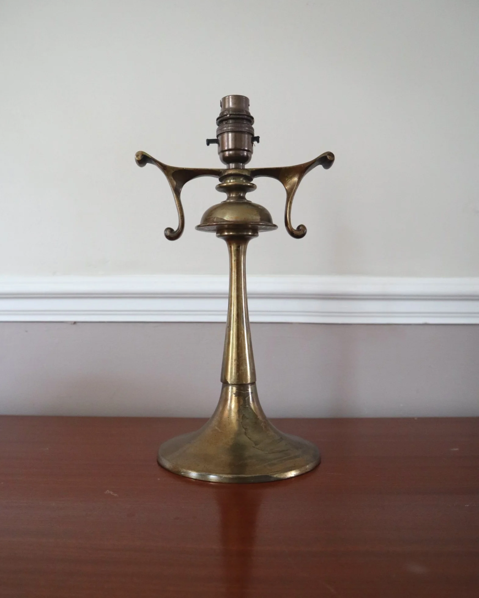 Pair of elegant Art Nouveau style heavy brass table lamps.