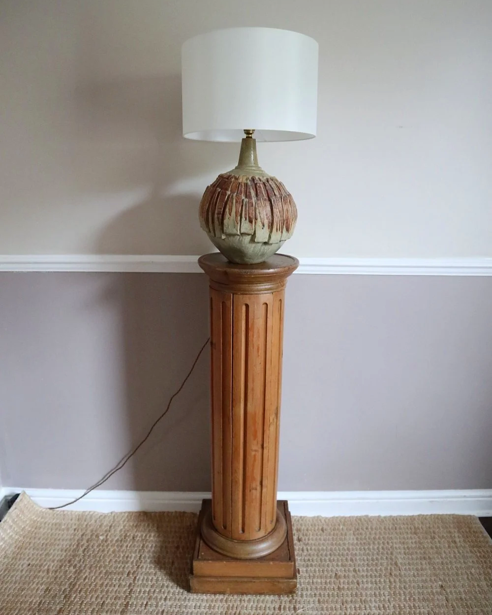 Vintage Hollywood Regency style wooden fluted column display plinth.