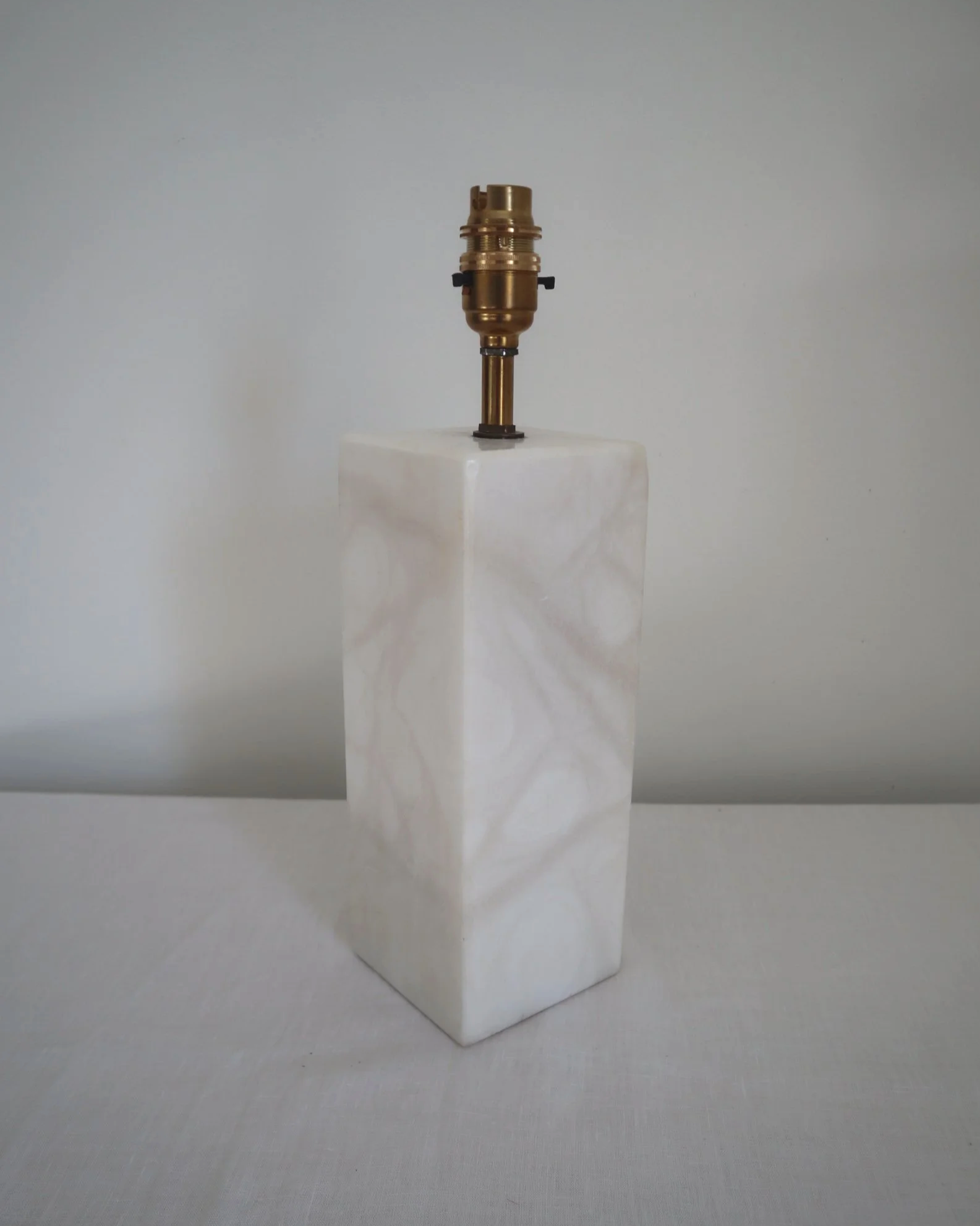 Vintage Spanish large rectangular solid white alabaster table lamp. Circa 1970s.