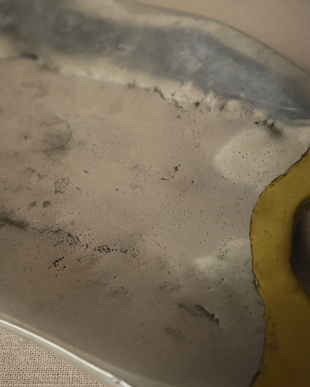 Brutalist heavy cast aluminium and brass decorative shallow bowl /dish by David Marshall, circa 1970s.