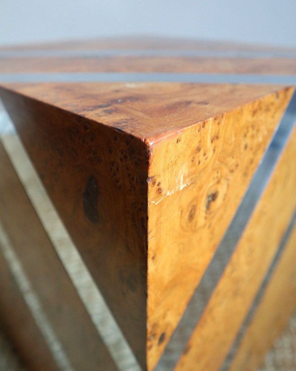 Mid century modern Italian style burr and steel cube side table in the style of Willy Rizzo, circa 1970s.