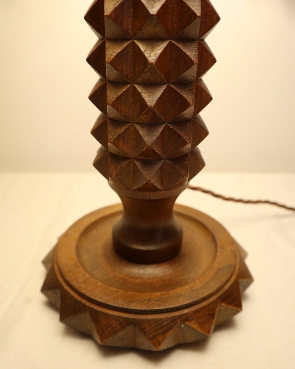 French Charles Dudouyt style carved wooden Brutalist table lamp with new, white pleated lampshade.