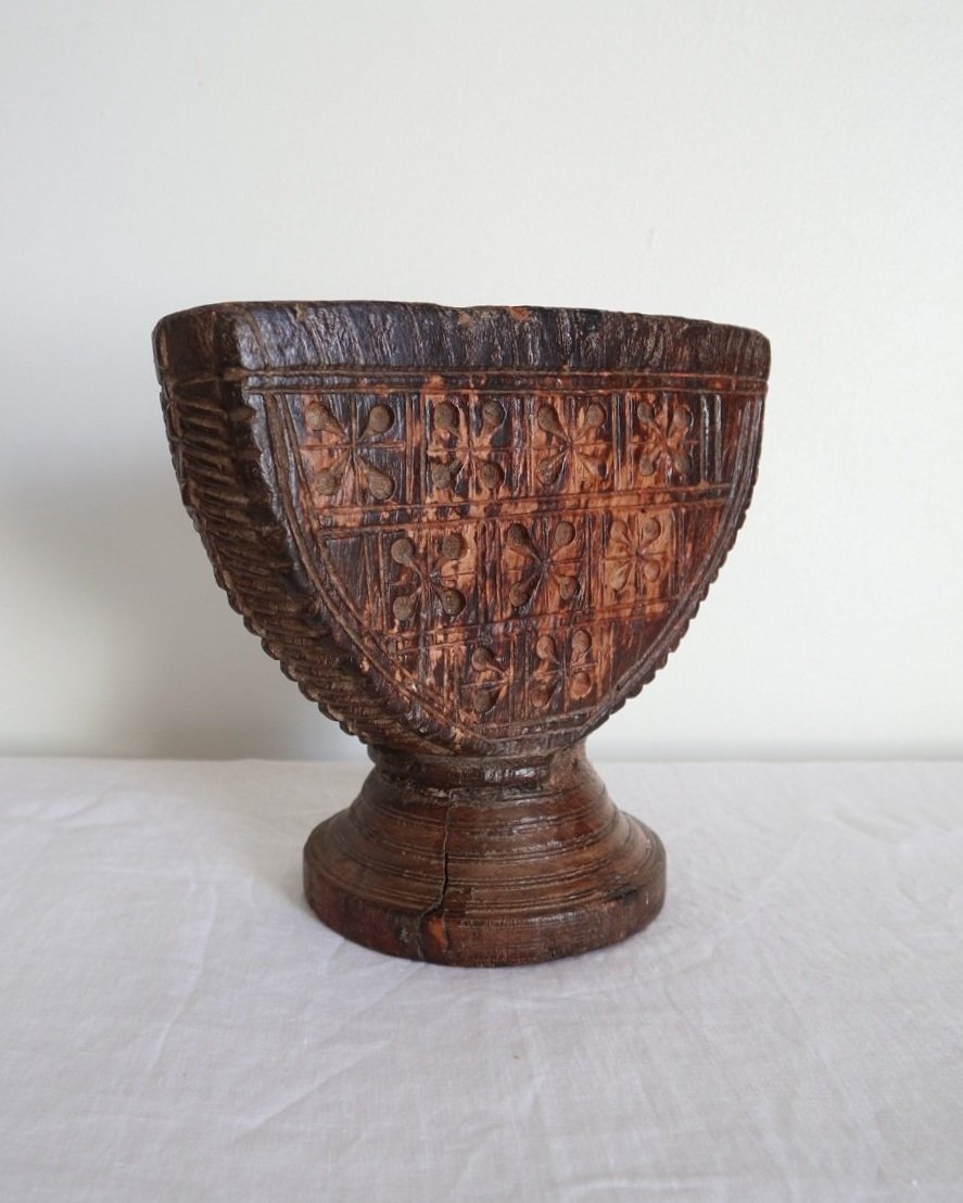 Mid 19th Century Indian hand-carved wooden agricultural rice separator