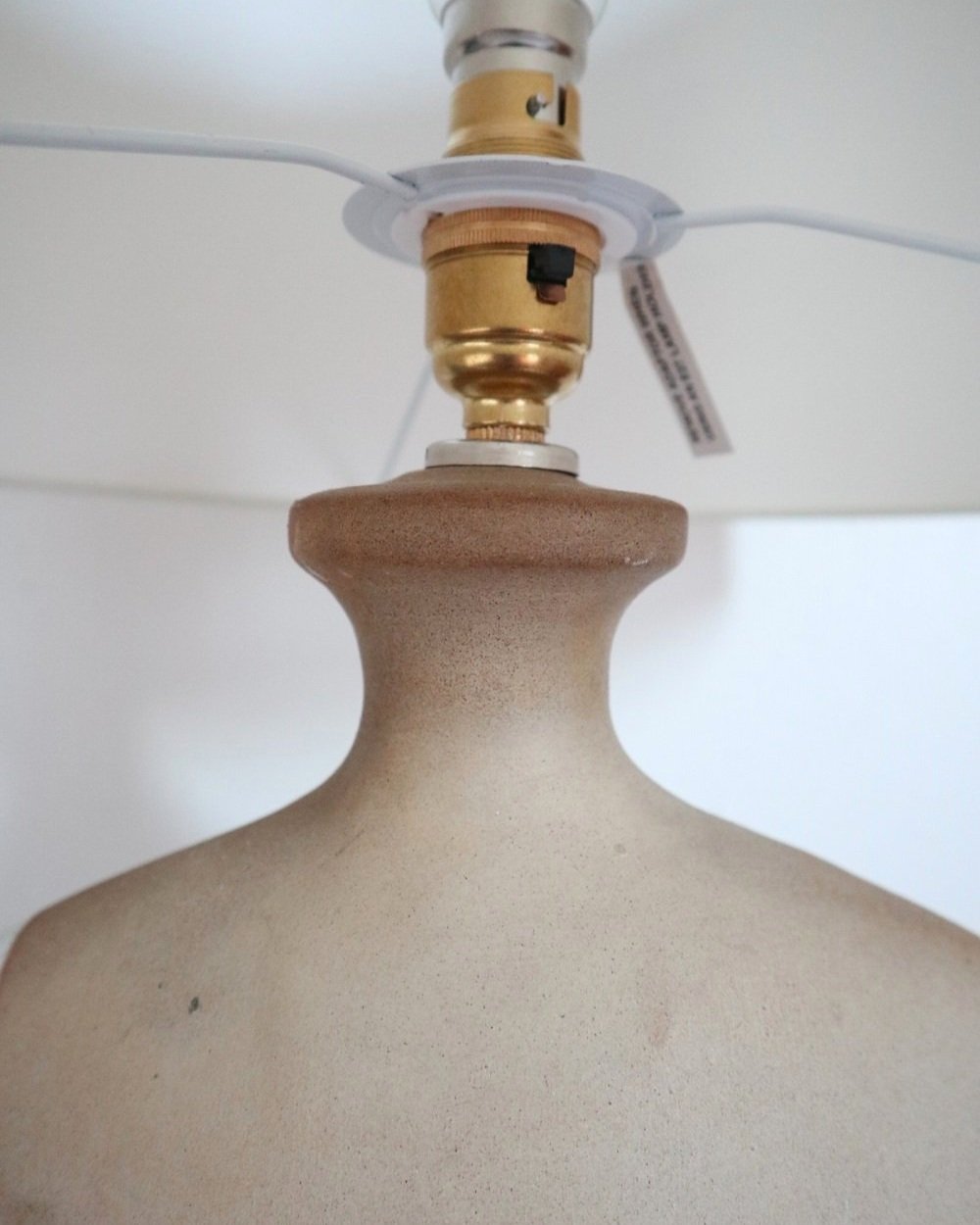 Large mid century sculptural 'Nanceddan' Tremaen ceramic table lamp by Peter Ellery, Cornwall. Circa 1970s.