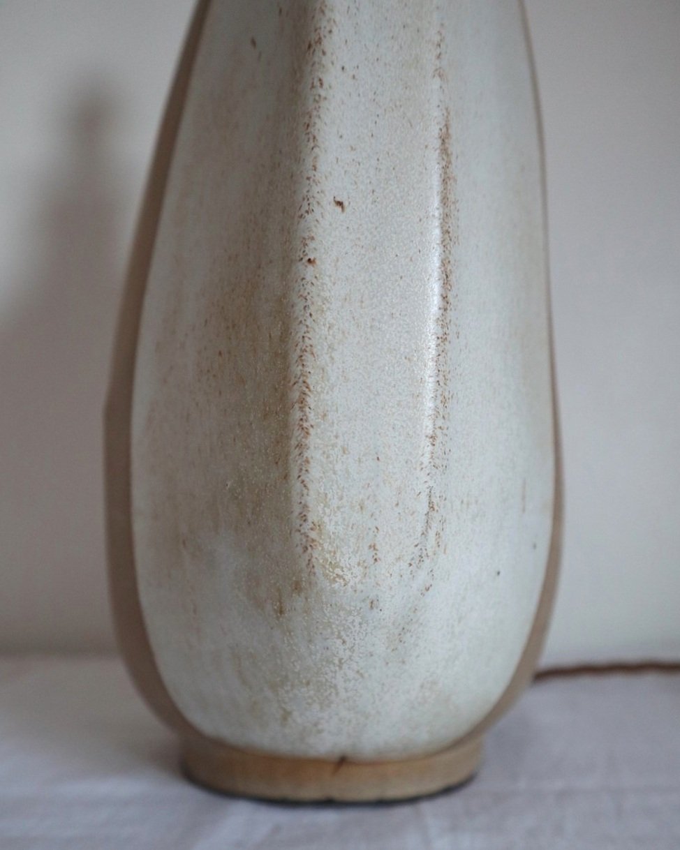 Large mid century sculptural 'Nanceddan' Tremaen ceramic table lamp by Peter Ellery, Cornwall. Circa 1970s.