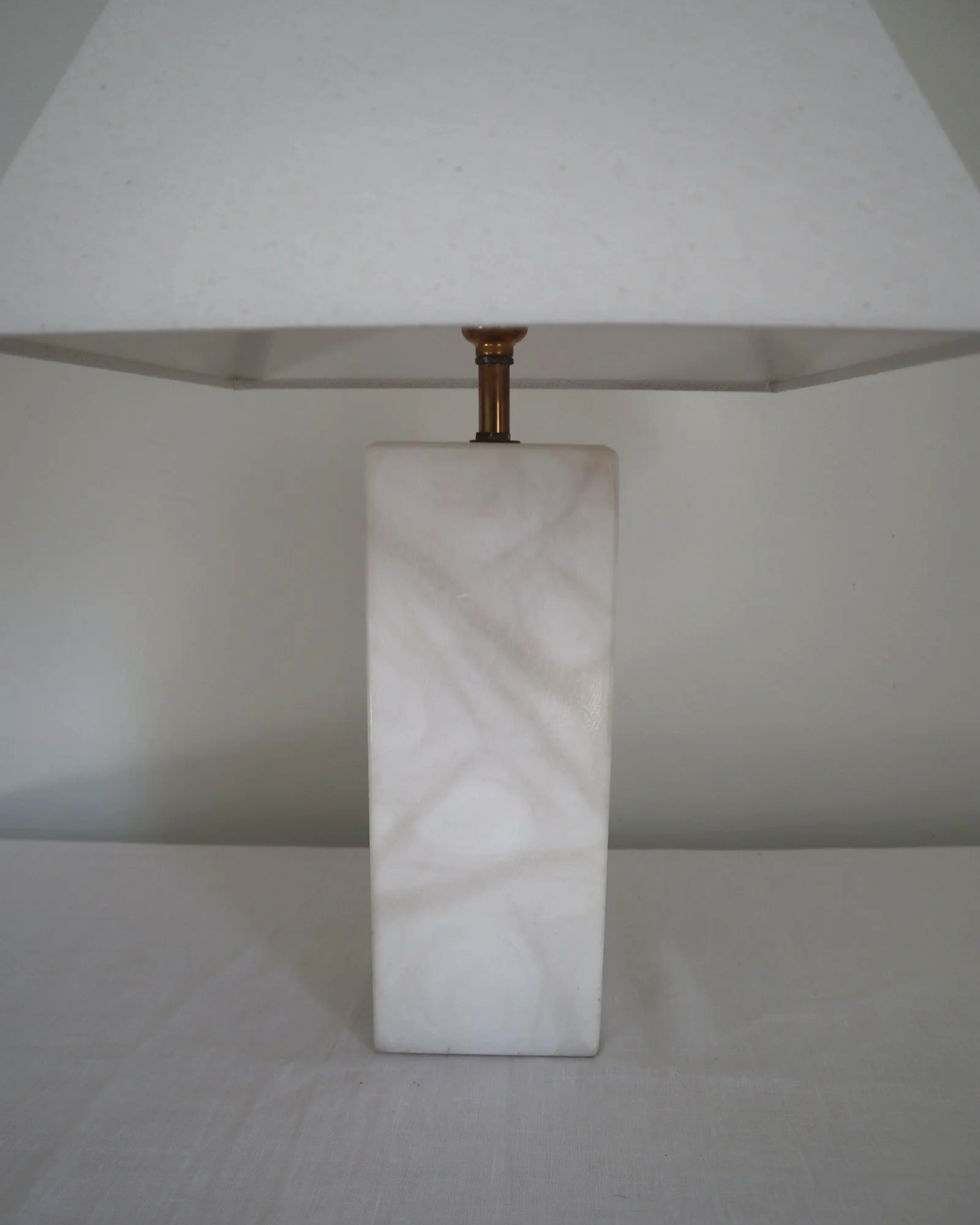 Vintage Spanish large rectangular solid white alabaster table lamp. Circa 1970s.