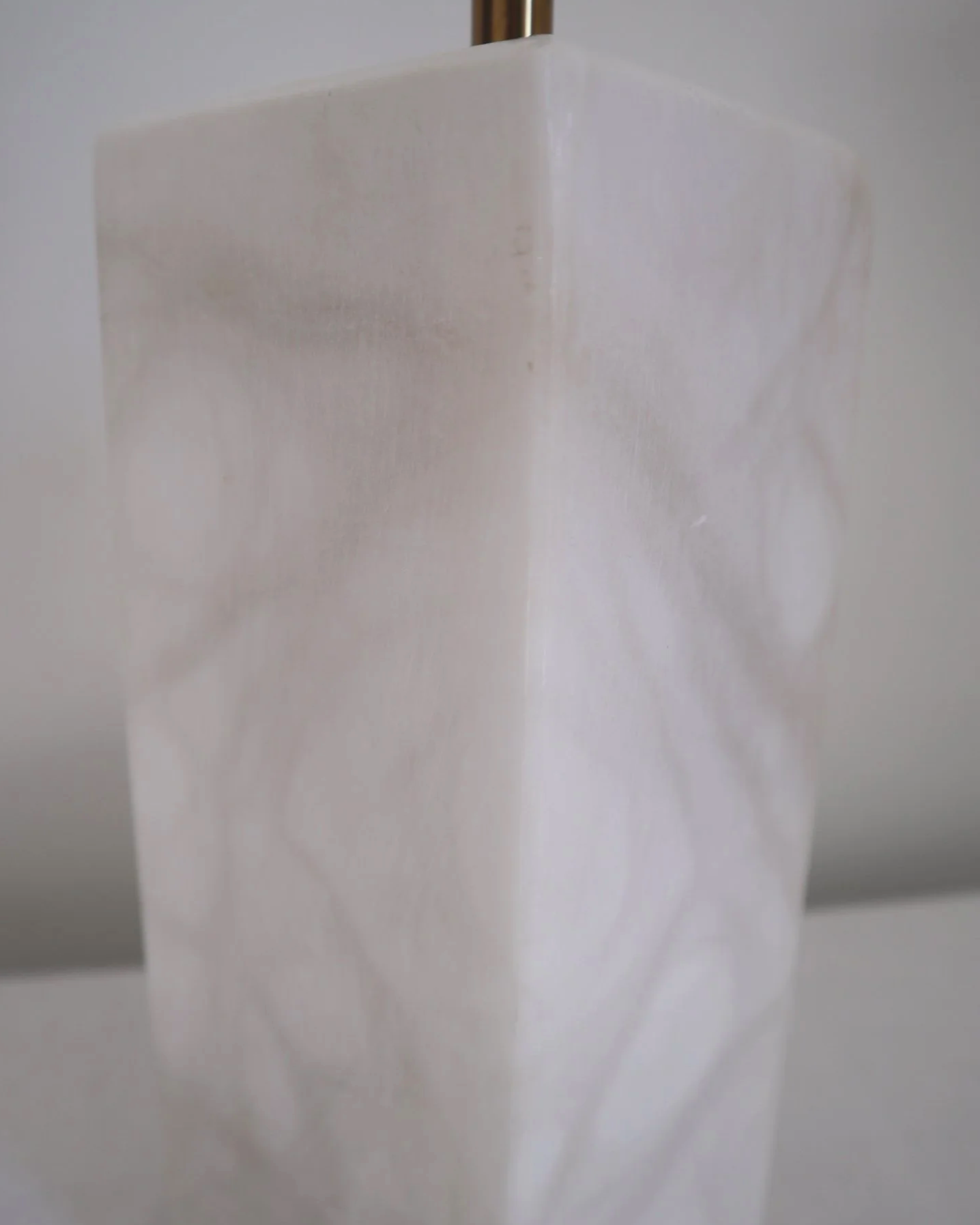 Vintage Spanish large rectangular solid white alabaster table lamp. Circa 1970s.