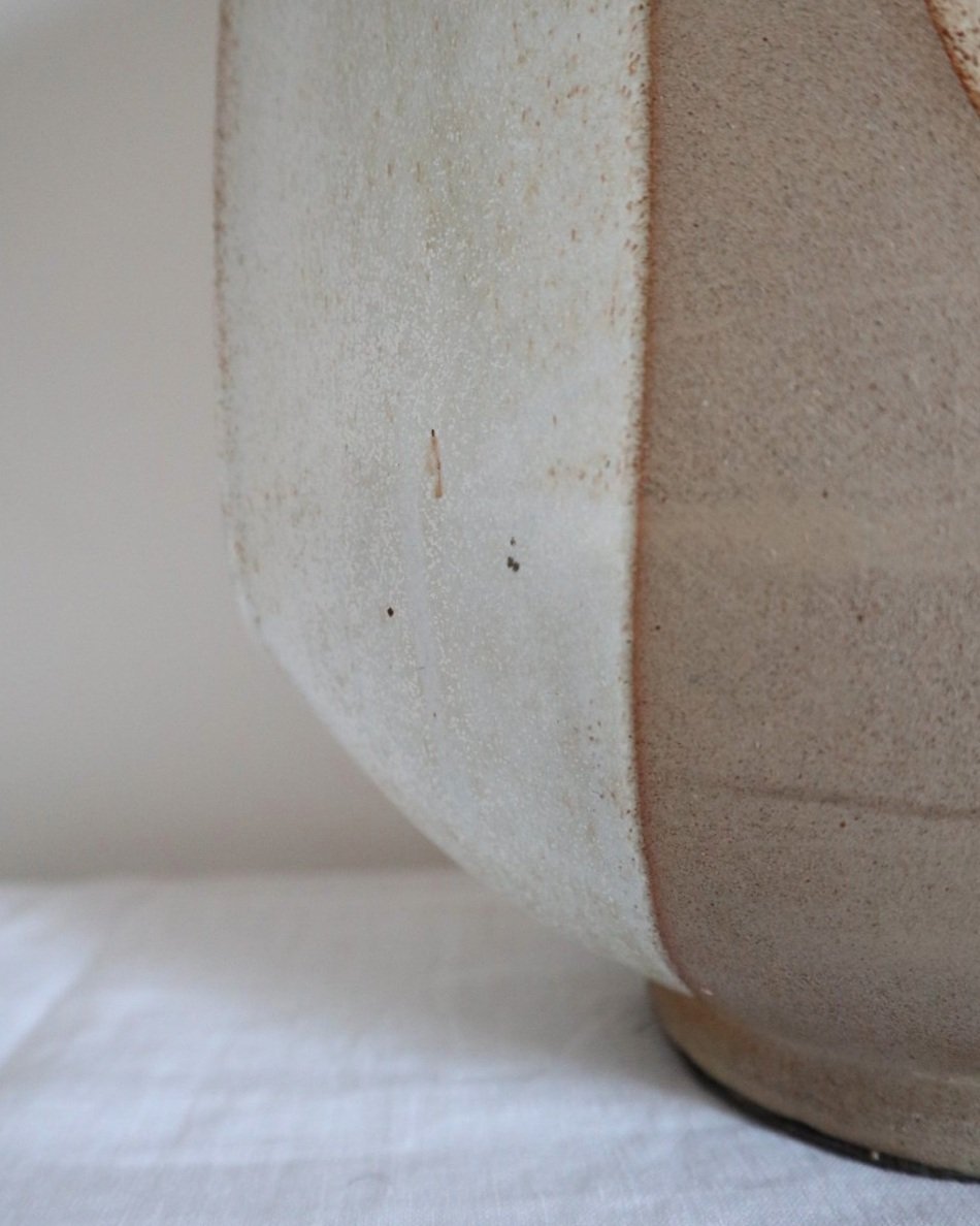 Large mid century sculptural 'Nanceddan' Tremaen ceramic table lamp by Peter Ellery, Cornwall. Circa 1970s.