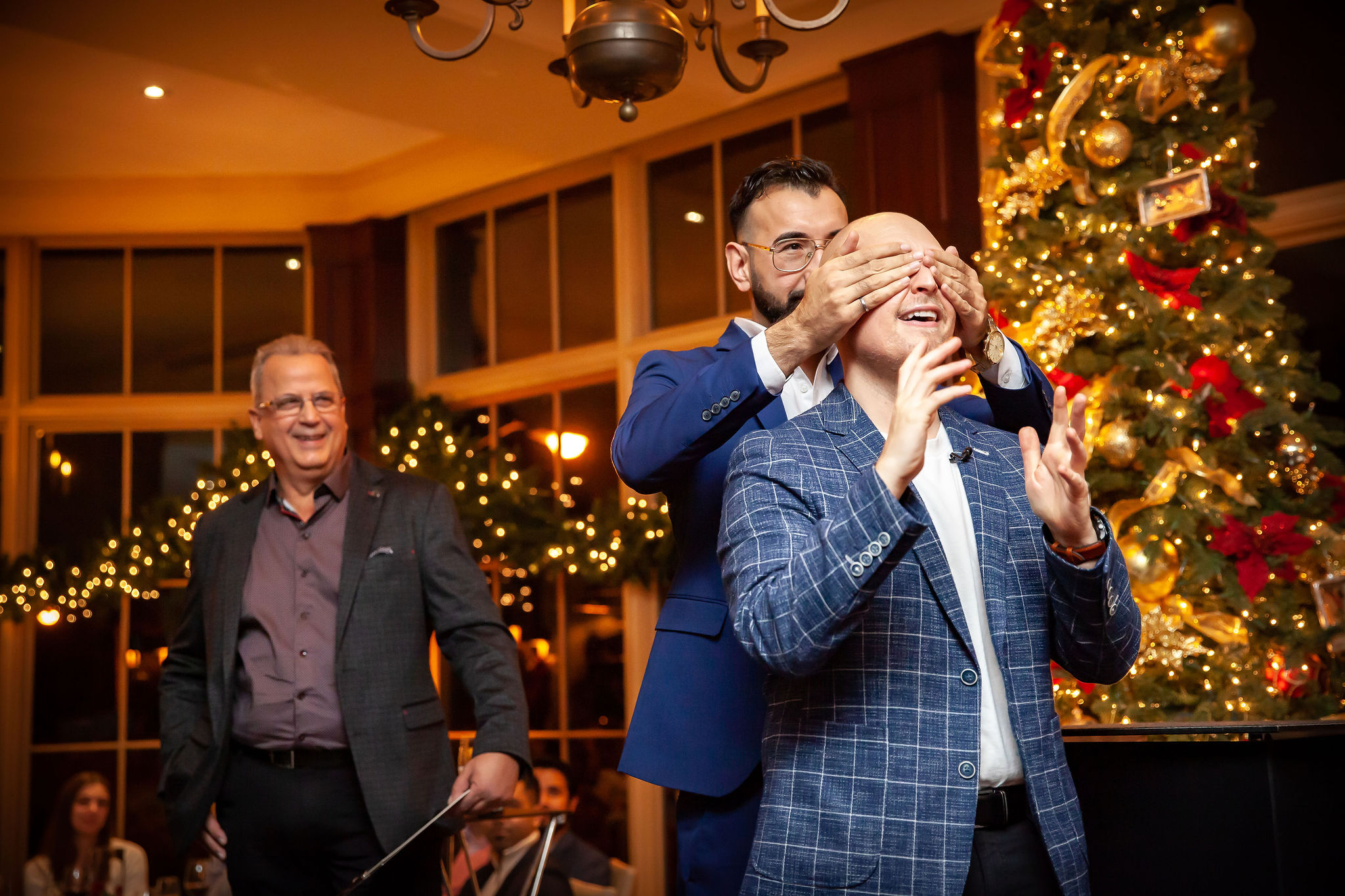 Magician in Toronto interactive magic