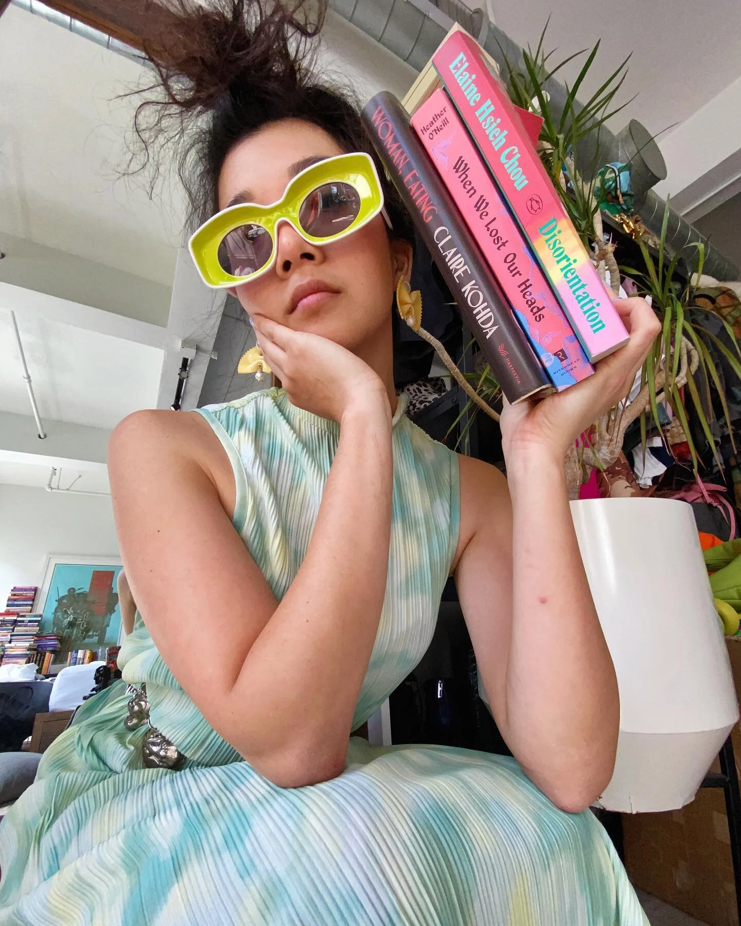 A collage of things I&rsquo;ve been loving lately.

Books:

WOMAN, EATING by Claire Kohda

WHEN WE LOST OUR HEADS by Heather O&rsquo;Neill (thank you @penguinrandomhouse for sending this to me!)

DISORIENTATION by Elaine Hsieh Chou

Pasta earrings: @