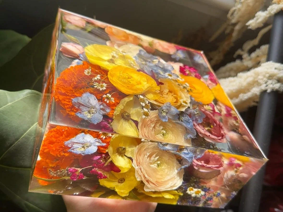 - 7x7 Square Floral Block - 
A deeper design that can accommodate larger blooms in addition to the small, dainty elements. [Featured Item]
$490.00