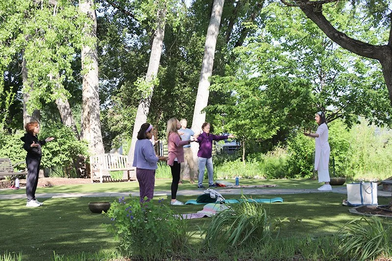 Qigong &amp; Sound Therapy @ Hudson Gardens