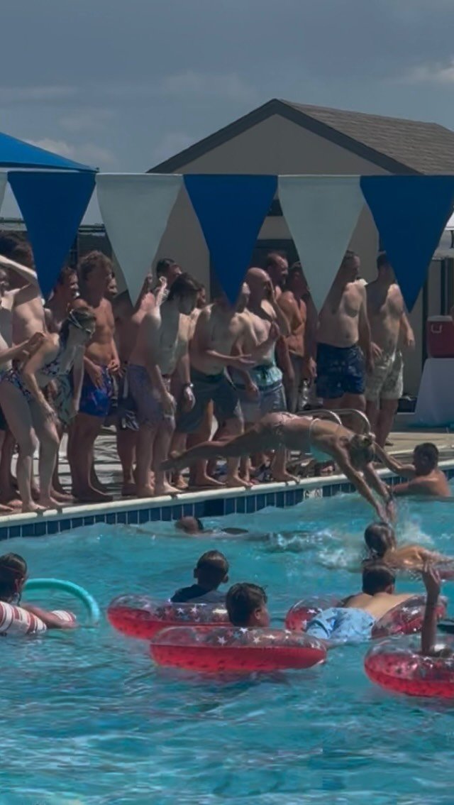 Happy 4th of July!!! DJing an awesome pool party was the best way to celebrate! #coloradodj #poolparty #4thofjuly2025