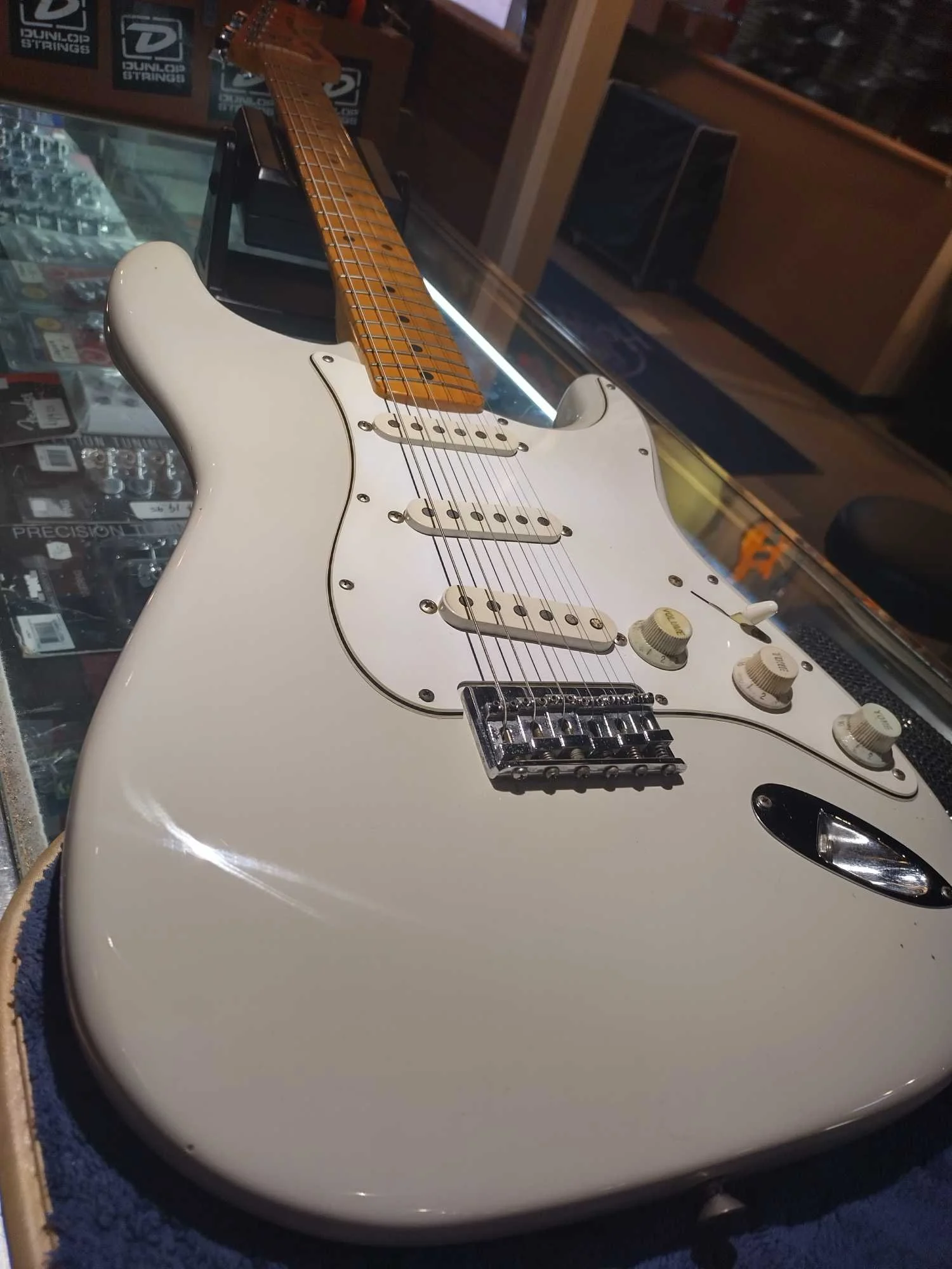 Vintage 1975 Fender Stratocaster Refin Olympic White Hardtail Free Shipping!