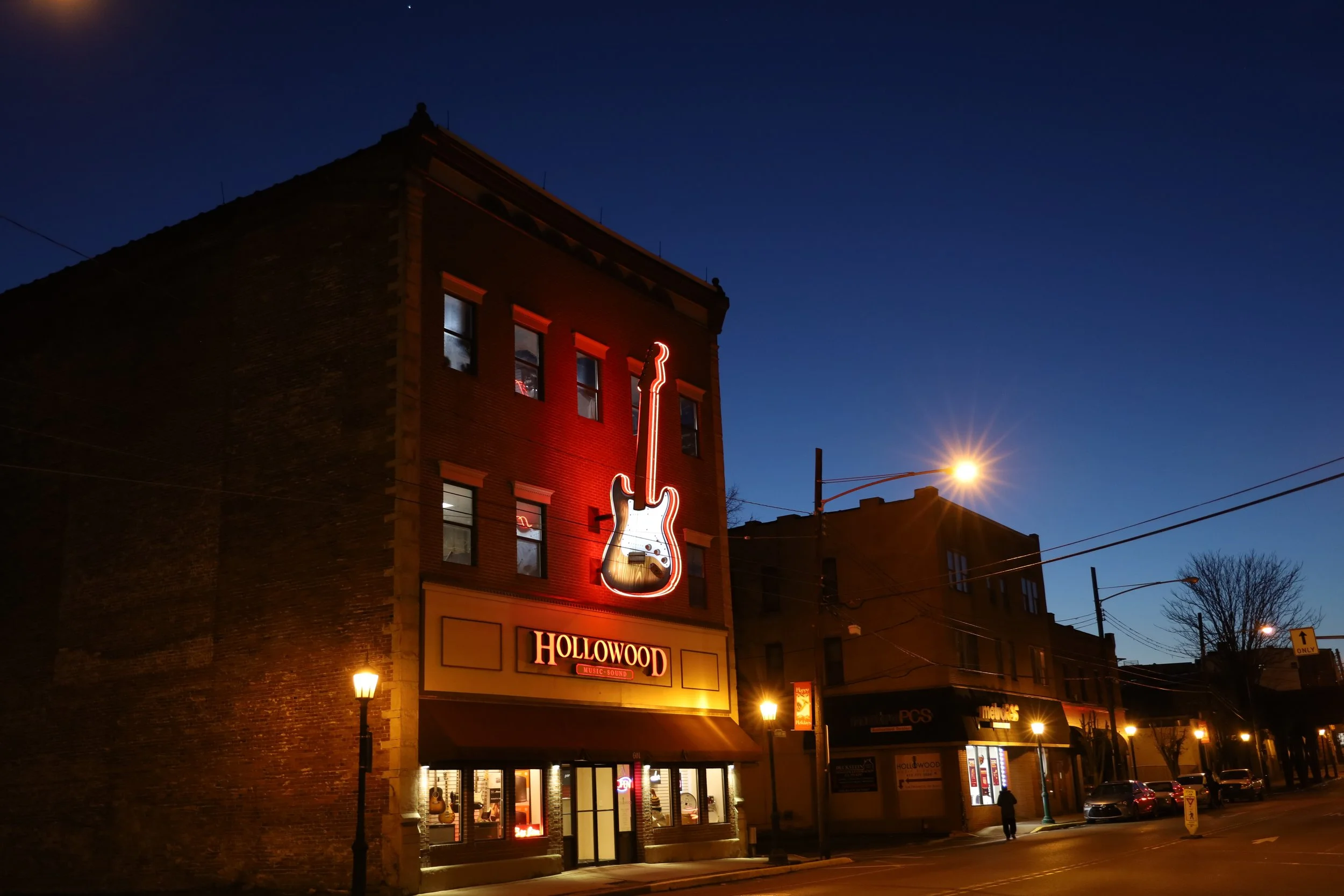 Hollowood Music and Sound