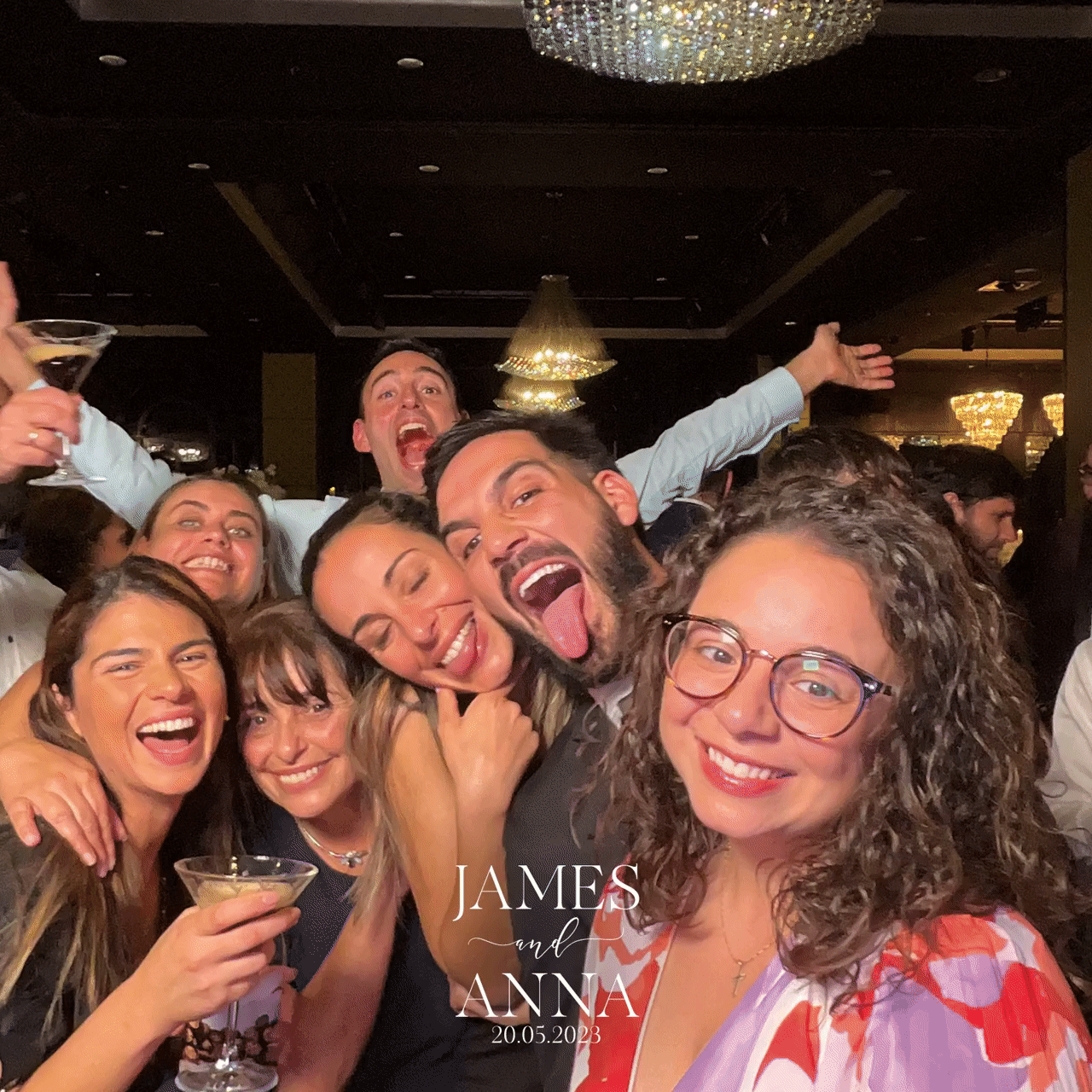 OpenBooths-James&Anna’sWedding(20-05-2023)(GIFBooth)-28.gif