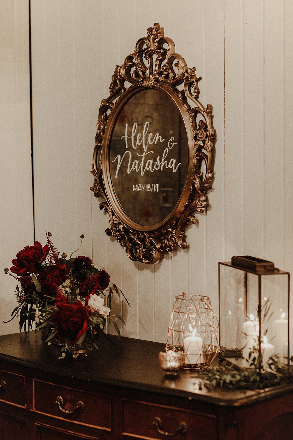 bespoke-decor-rentals-designers-vancouver-holiday-calligraphy-script-09.jpeg