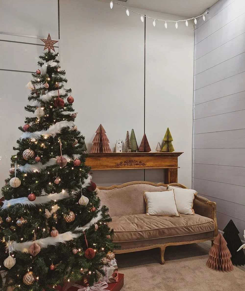 HOLIDAY ORNAMENTS + TREE TOPPERS