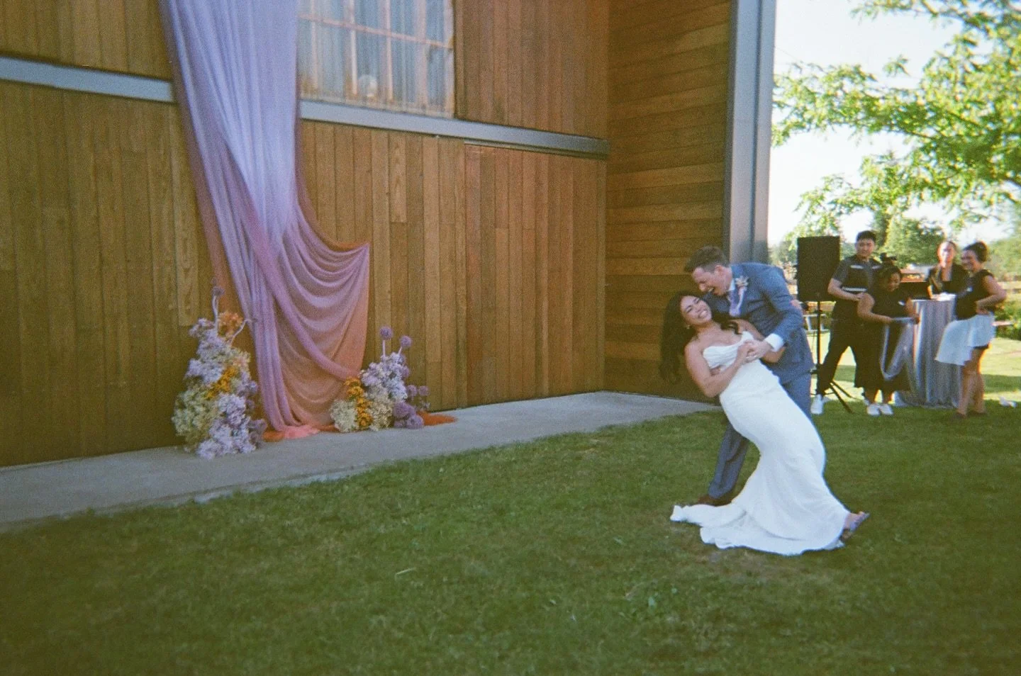 trust us on this one. hand someone a disposable camera, pass it around, prepare to laugh/cry when you get it back 🥹

#eventdecor #eventdesign #weddinginspo #yvrevents