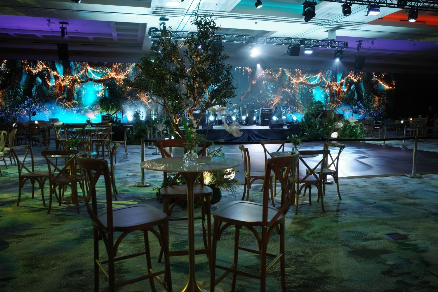 vancouver-events-decor-enchanted-forest-19.jpeg
