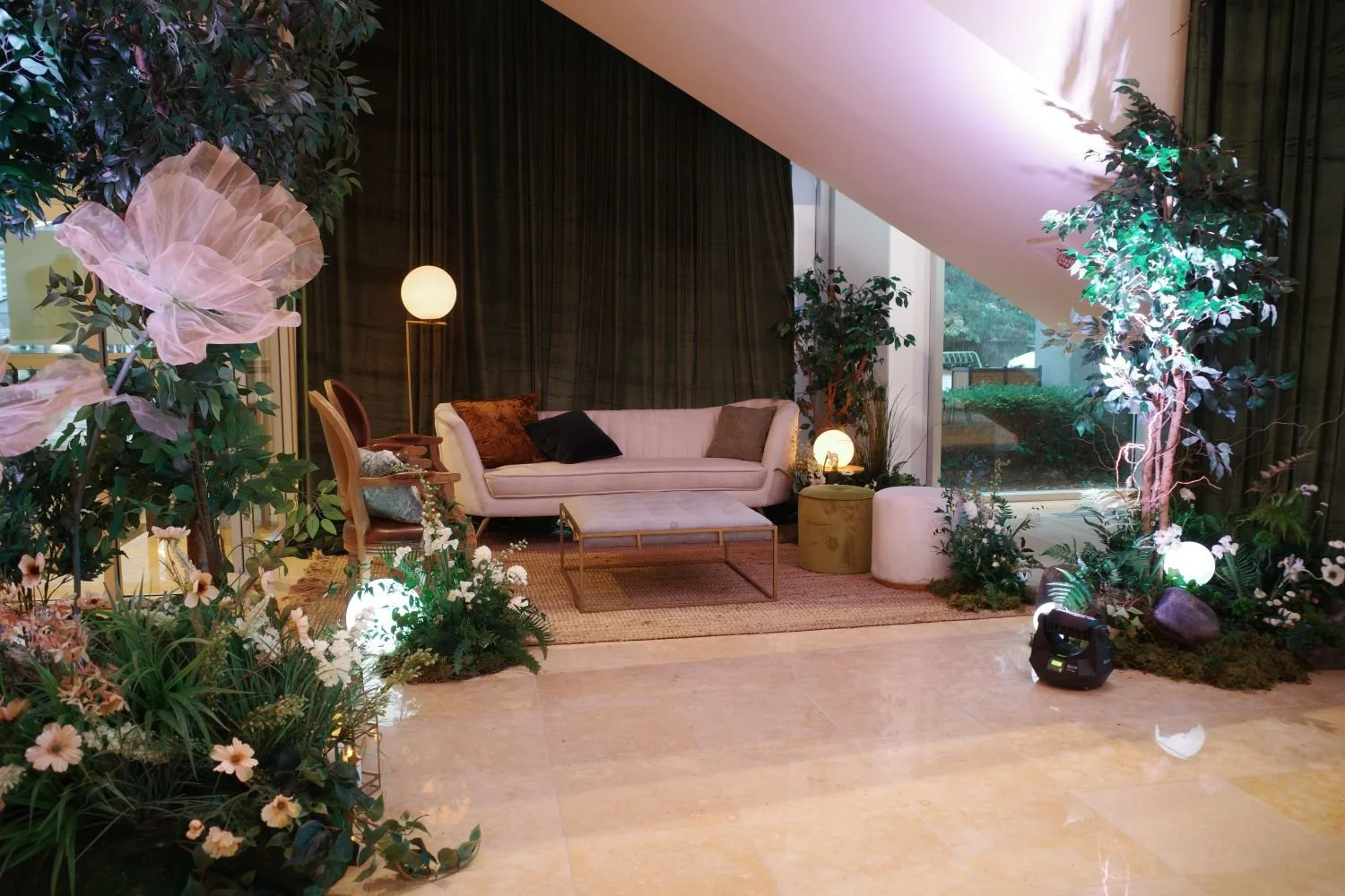 vancouver-events-decor-enchanted-forest-09.jpeg