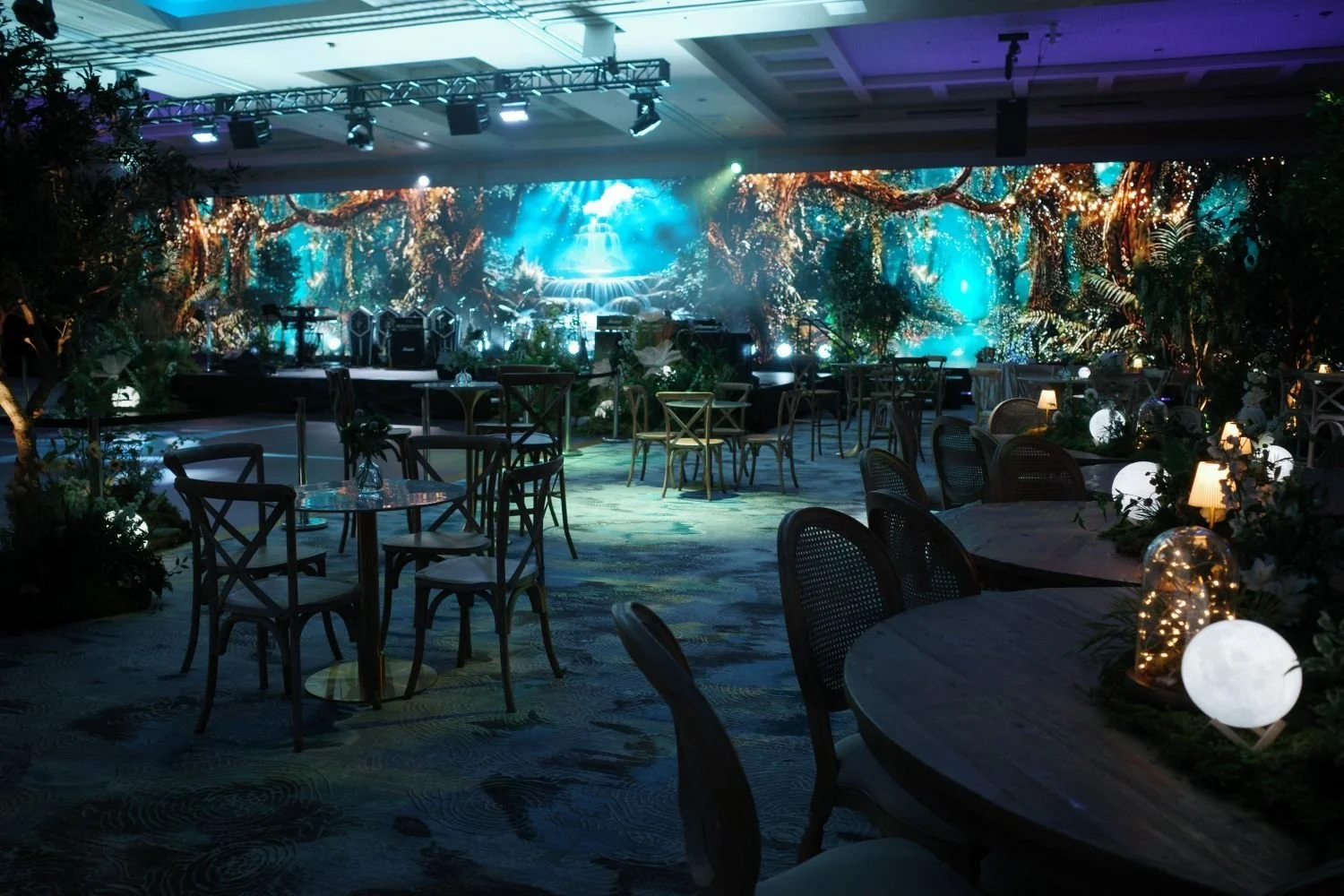 vancouver-events-decor-enchanted-forest-23.jpeg