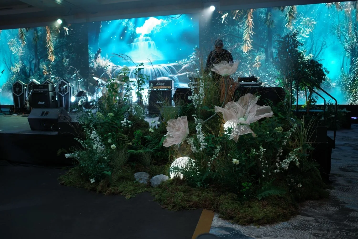 vancouver-events-decor-enchanted-forest-15.jpeg