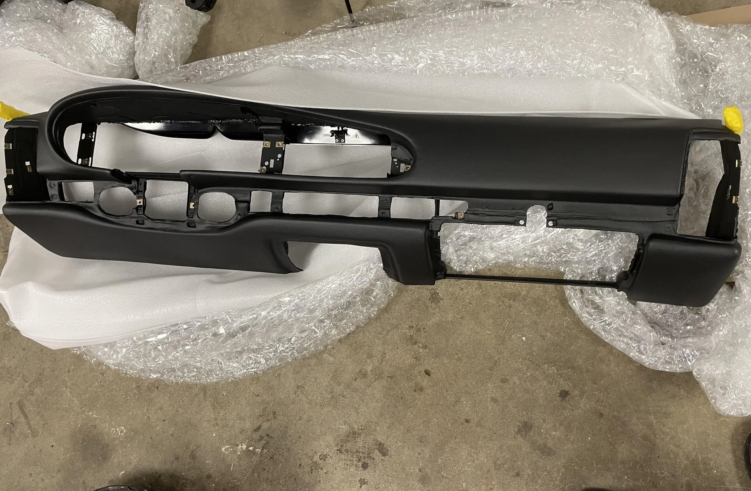 Porsche 944 dashboard