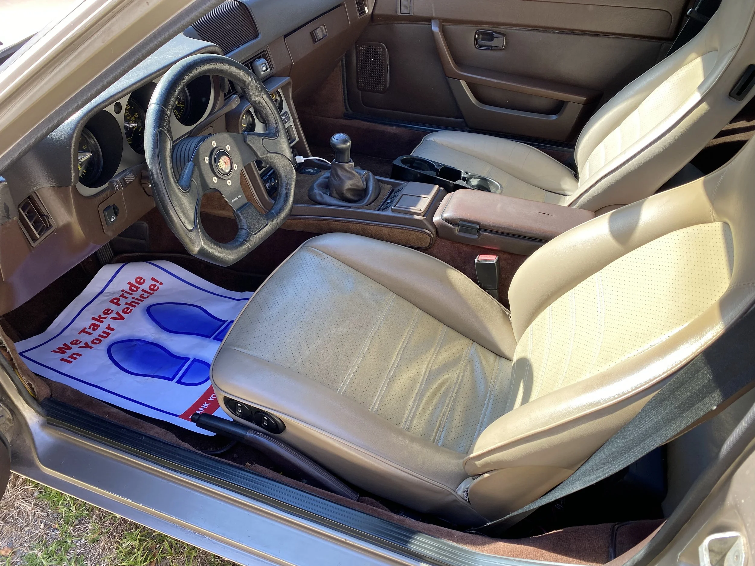 Porsche 944 steering wheel
