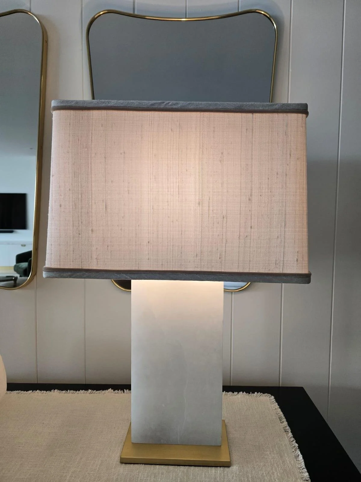 Bebo_Lamp_Image1.jpeg
