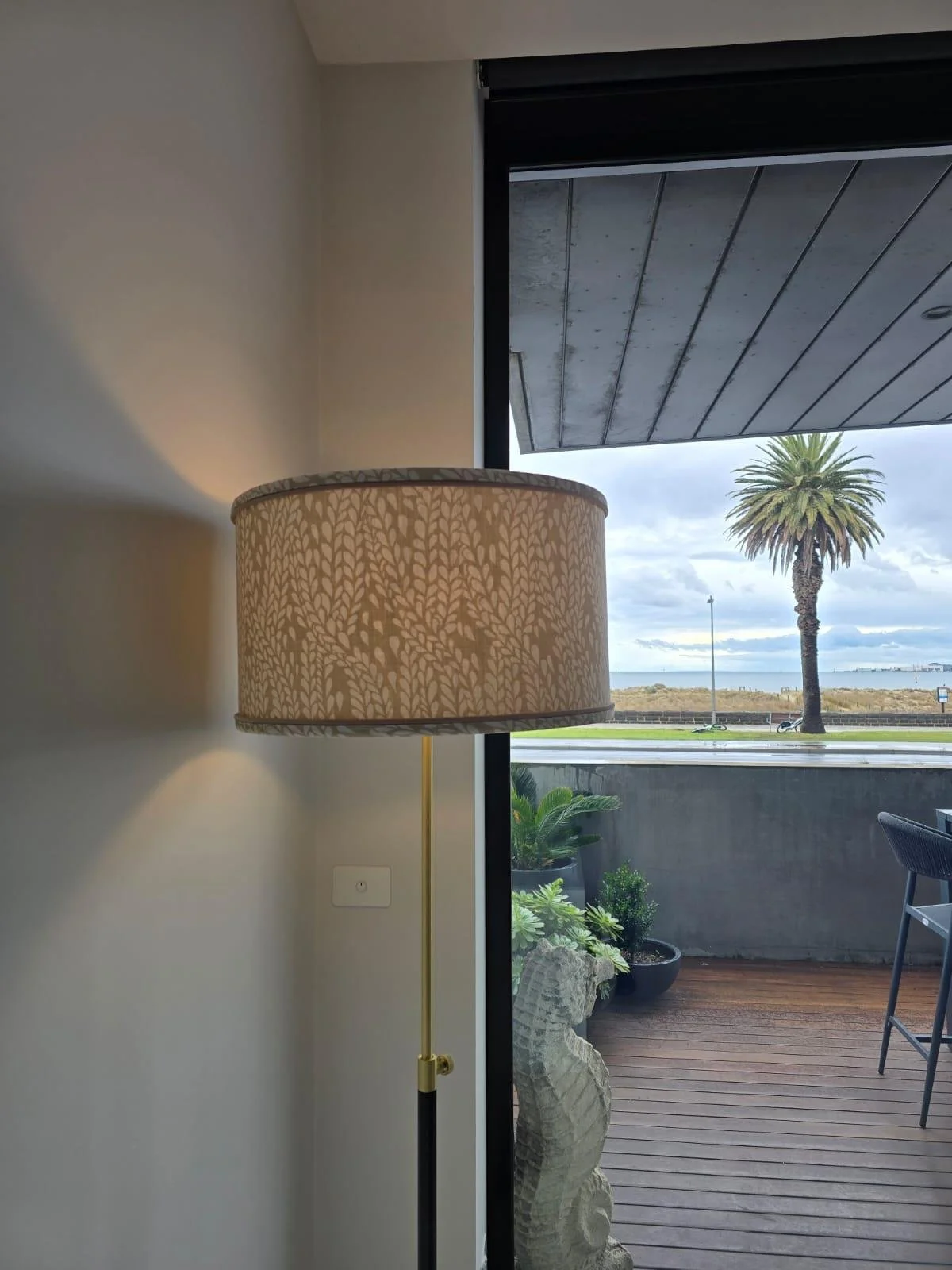 Bebo_Lamp_WinterWheat_Image1.jpeg