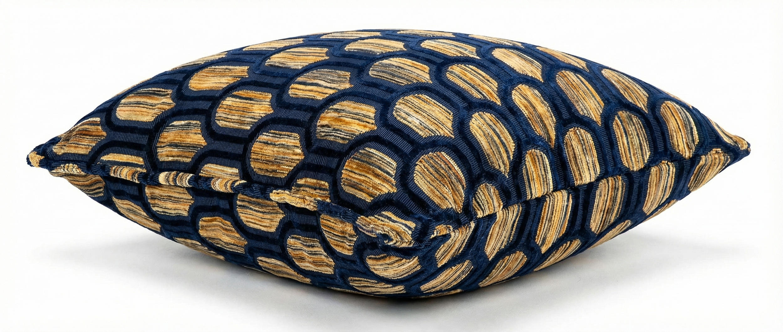 Beverly Hills Cushion_Image2.png