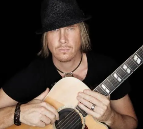 Aaron Hendra