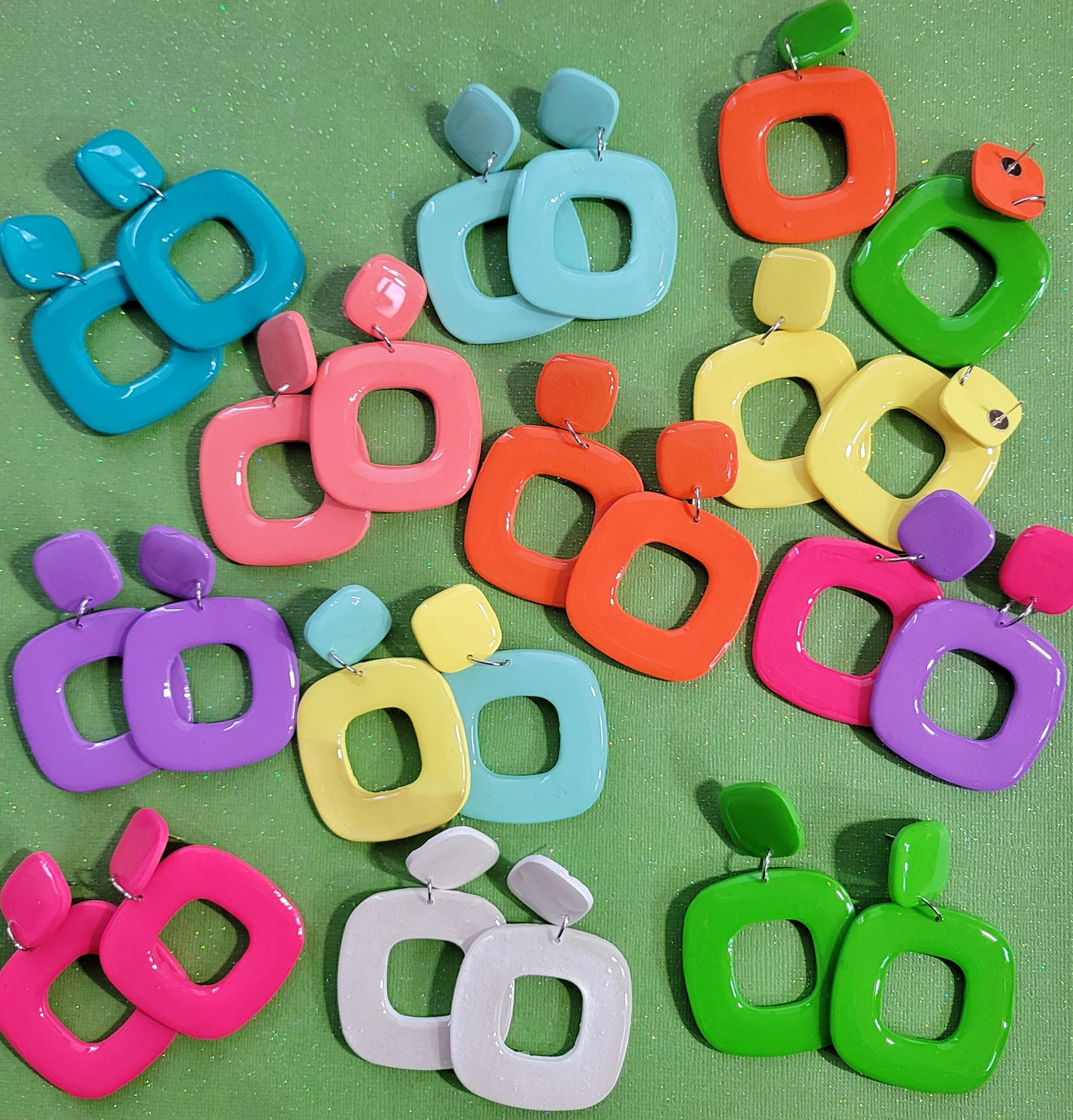 mod round shape group.jpeg