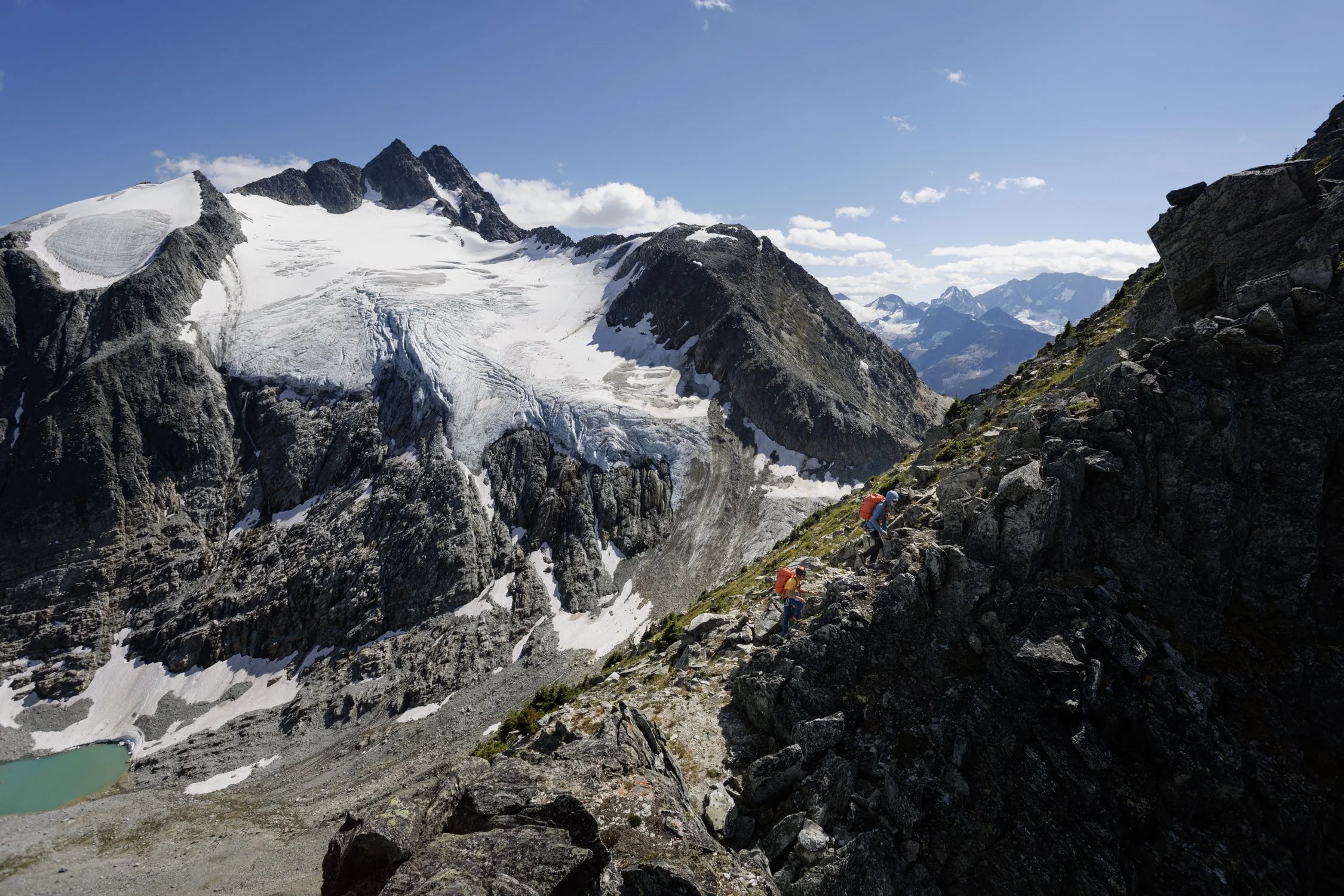 Wong_Evan_CLIMB_250811_Sir Donald Range Traverse Attempt-54.jpg
