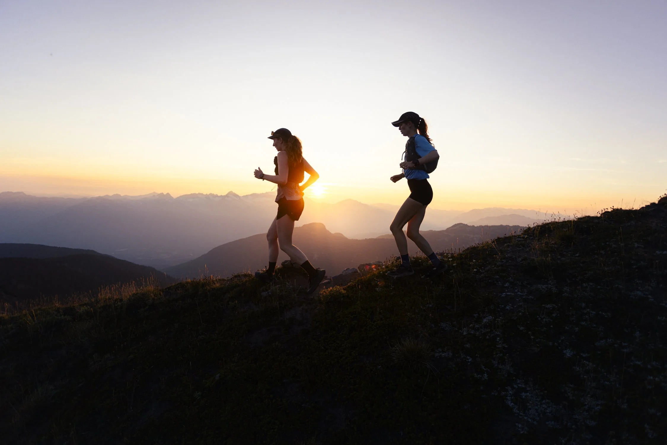 Wong_Evan_RUN_250910_Diamondhead Peak-41.jpg
