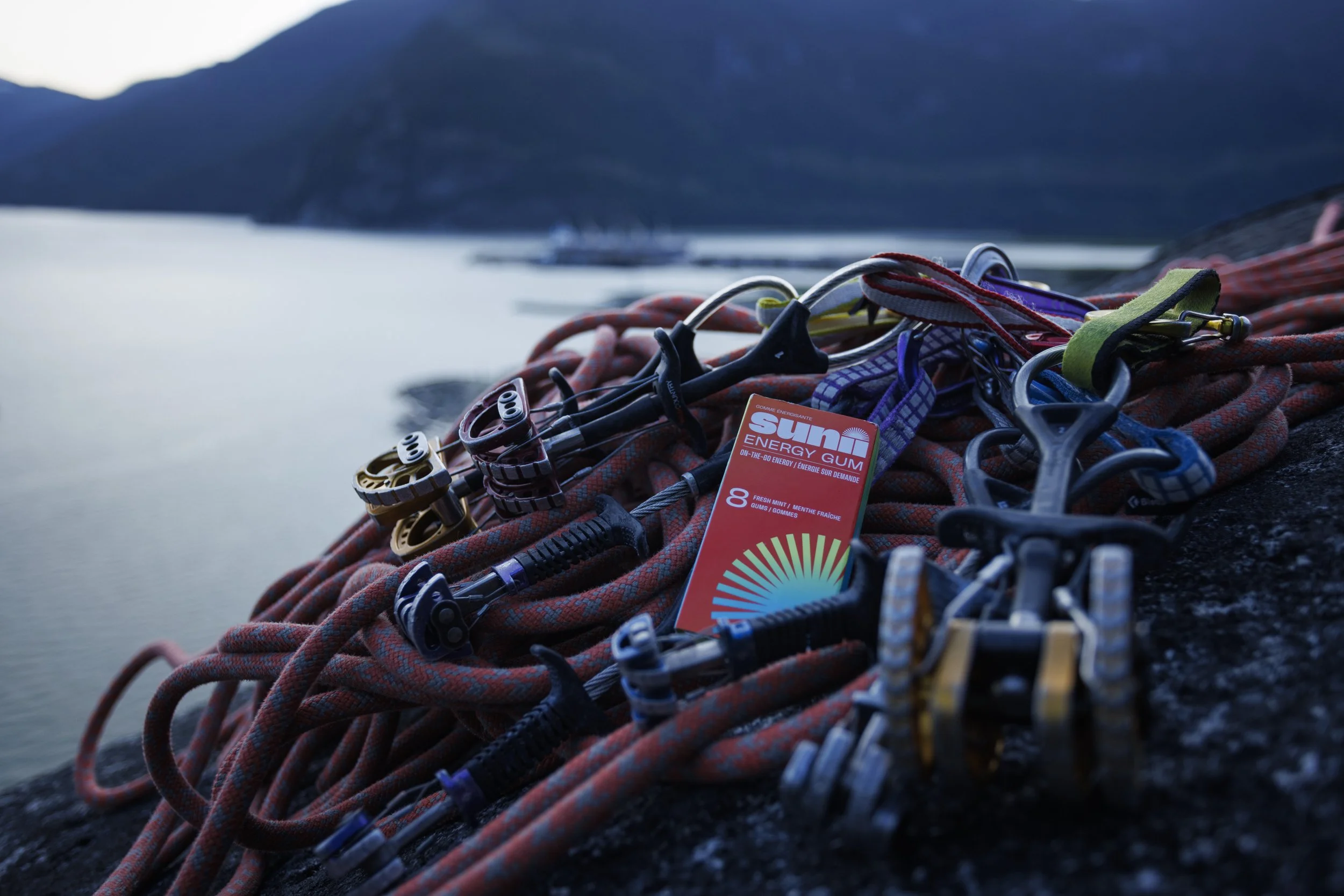2025-06-01, TRAD CLIMB, Overly Hanging Out 5.11b, Malamute, Squamish, BC-80.jpg