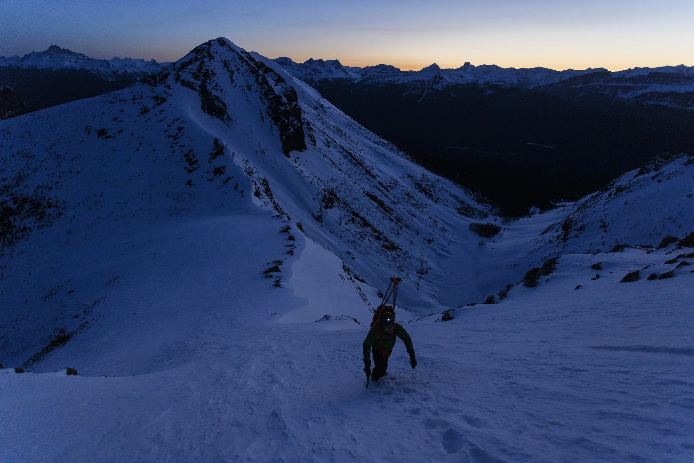 Wong_Evan_SNOW_250501_Aemmer Couloir-11.jpg