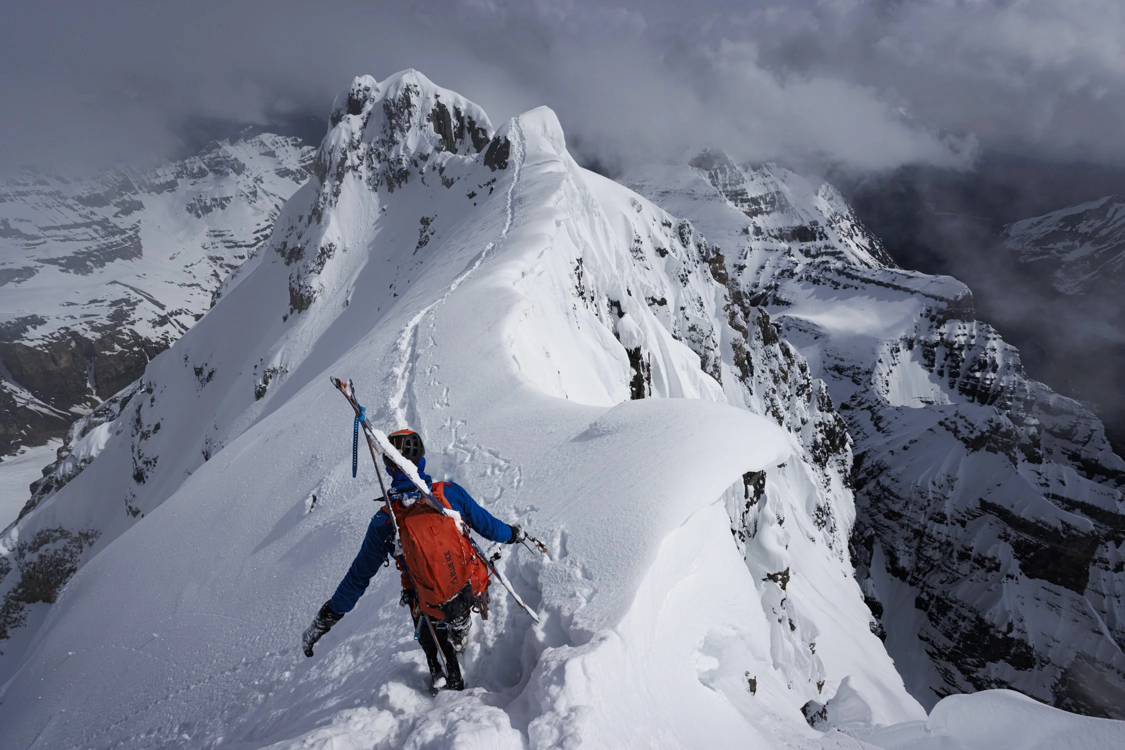 Wong_Evan_SNOW_250522_Mount Lefroy-17.jpg