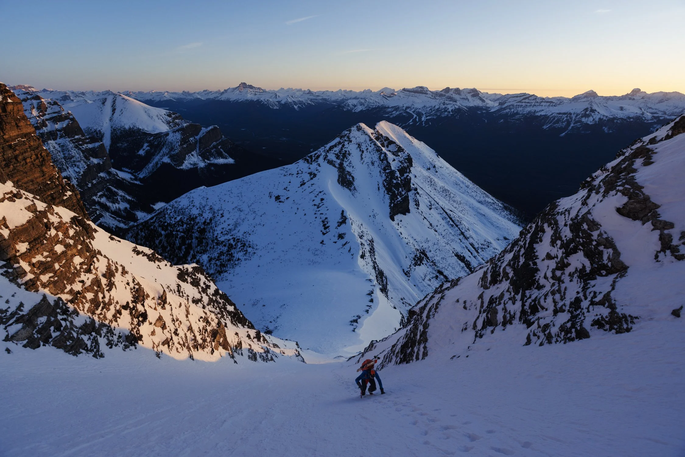 Wong_Evan_SNOW_250501_Aemmer Couloir-15.jpg
