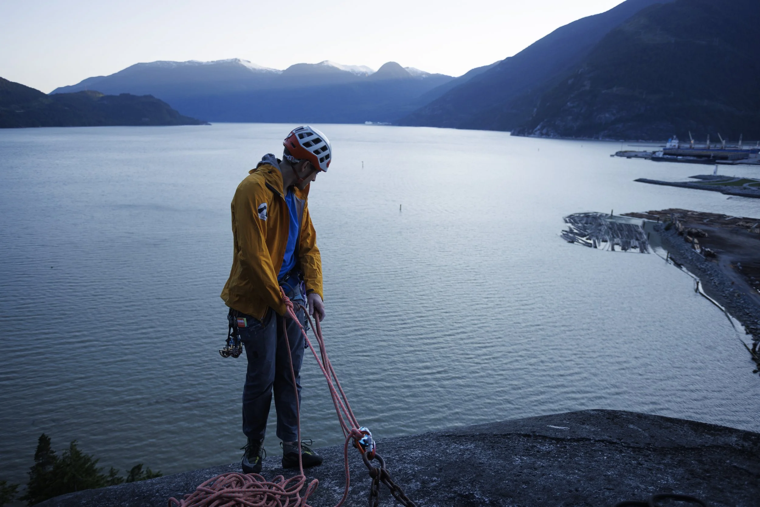 2025-06-01, TRAD CLIMB, Overly Hanging Out 5.11b, Malamute, Squamish, BC-71.jpg