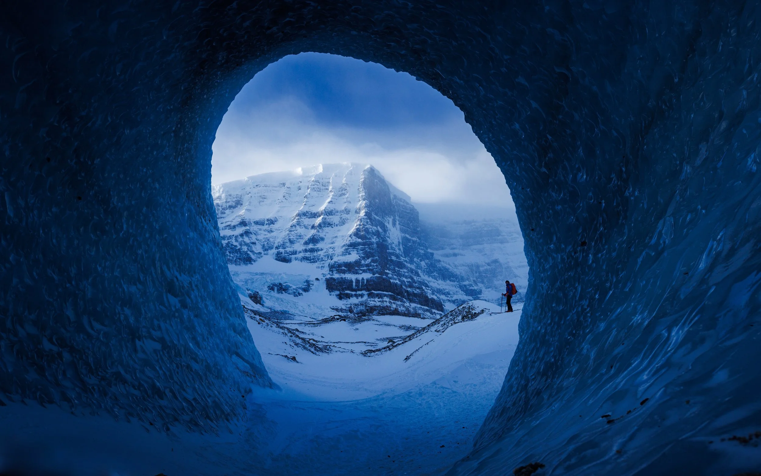 2024-12-28, ICE CLIMB, Dome Glacier, Jasper NP, AB-40.jpg