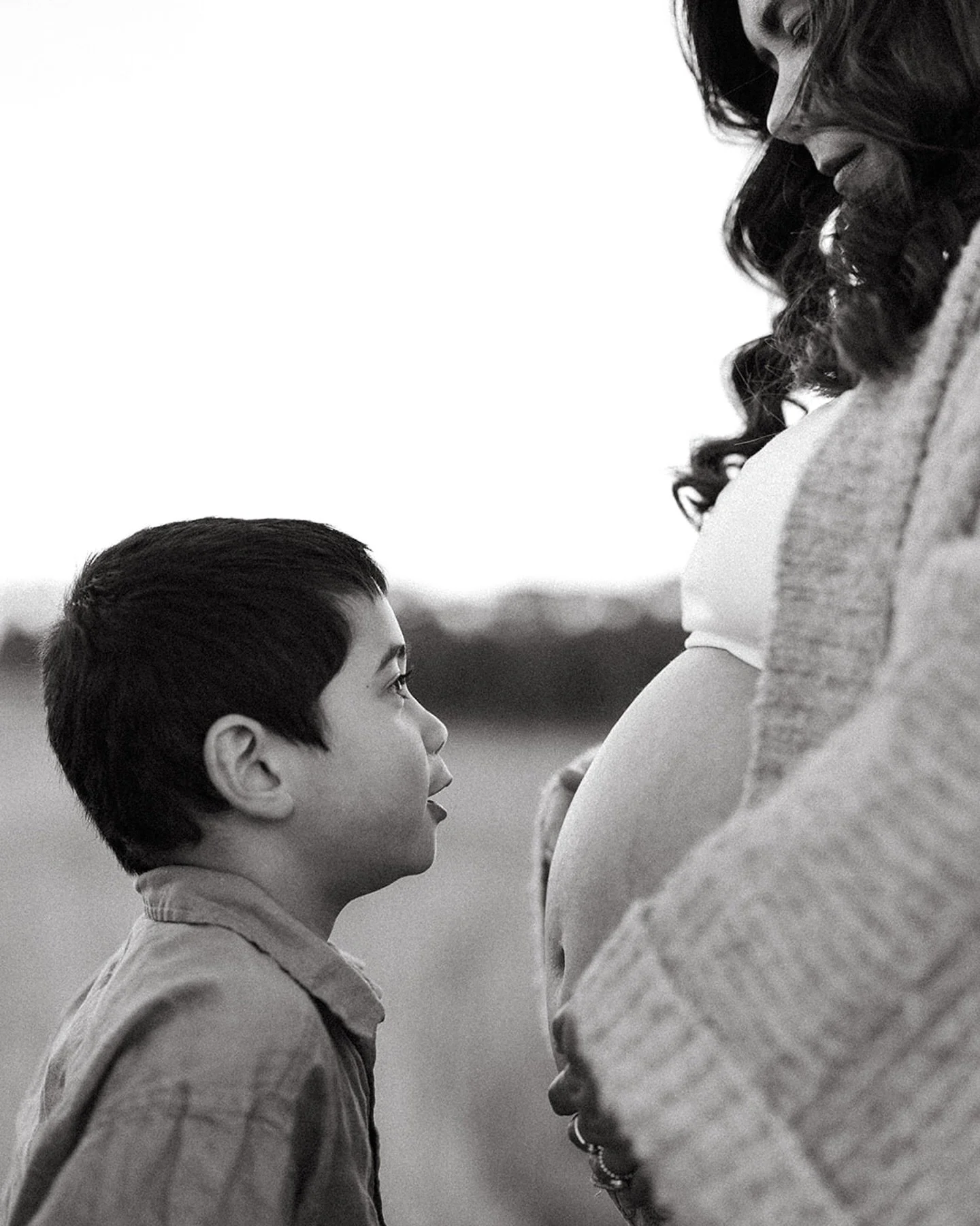You just know he&rsquo;s going to be the best big brother ever 😍

My fav part was how little he wanted to be involved at the start of the shoot 

BUTTT once we started chatting about Minecraft and added a little bit of fun like licking Mummy&rsquo;s