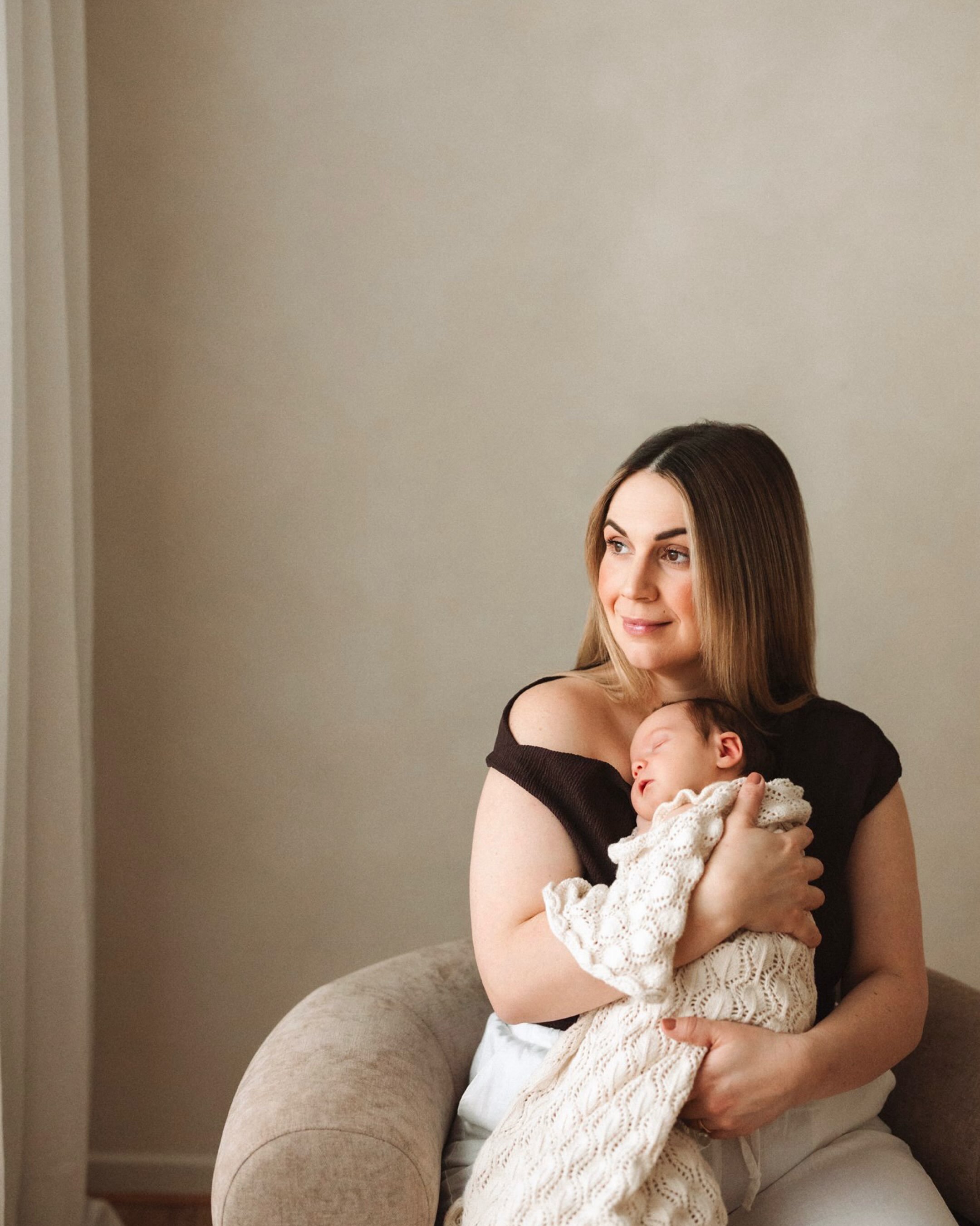 Such proud big sister&rsquo;s 🥹

The girls were all for baby cuddles but the real reason they came to the photos was so we could play blocks together 😂

I hadn&rsquo;t even picked up my camera and they had already asked if when k was finished could