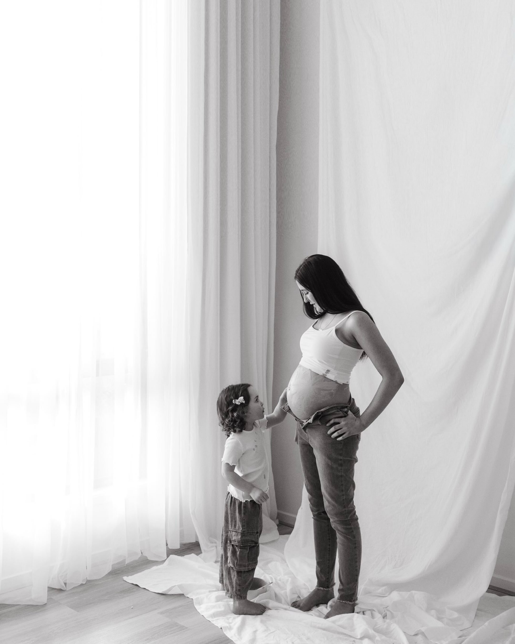 And it&rsquo;s a &hellip;.. 🎀💙

Getting to capture such a special moment for another photographer was so emotional and a privilege 

The hardest part was little Stevie had been telling me how excited she was for a brother, she was absolutely sure i