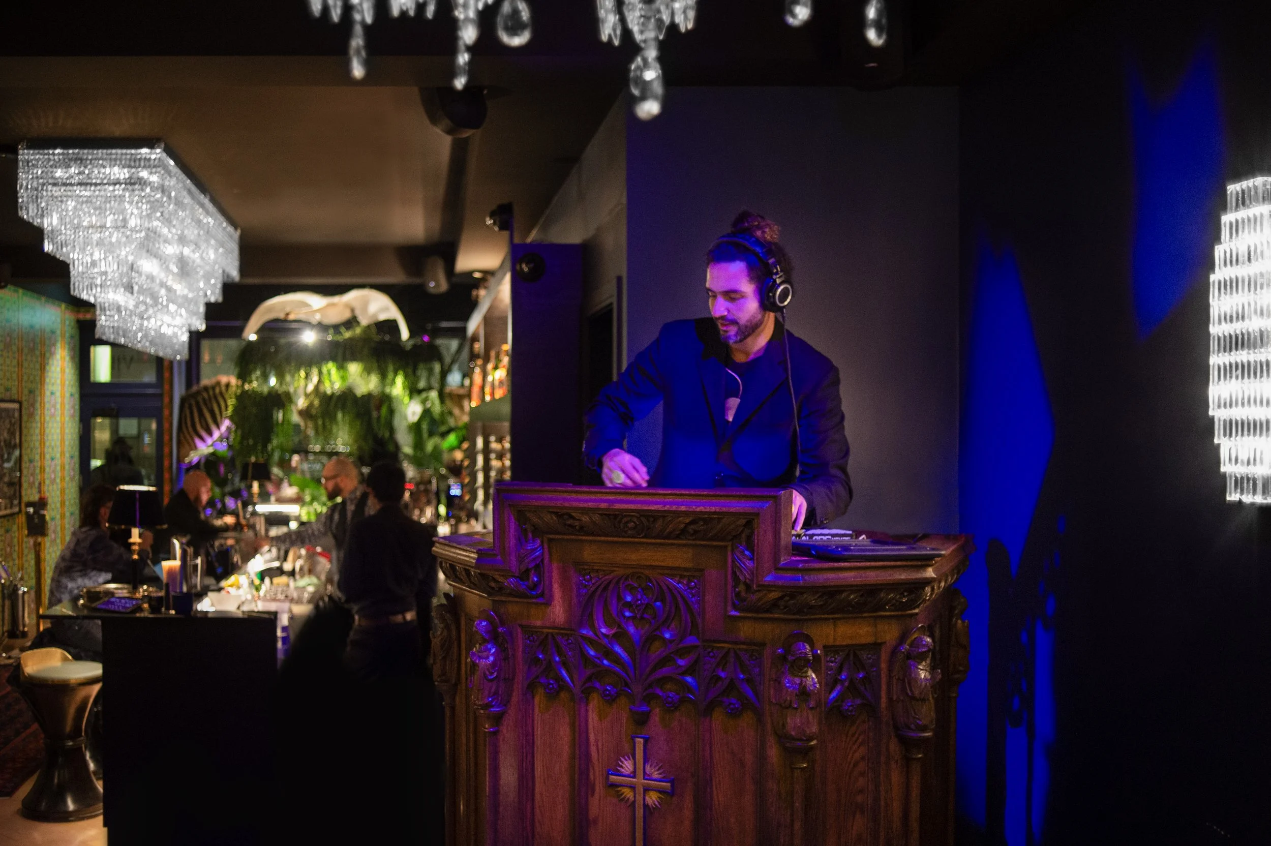 Bar — Hux London