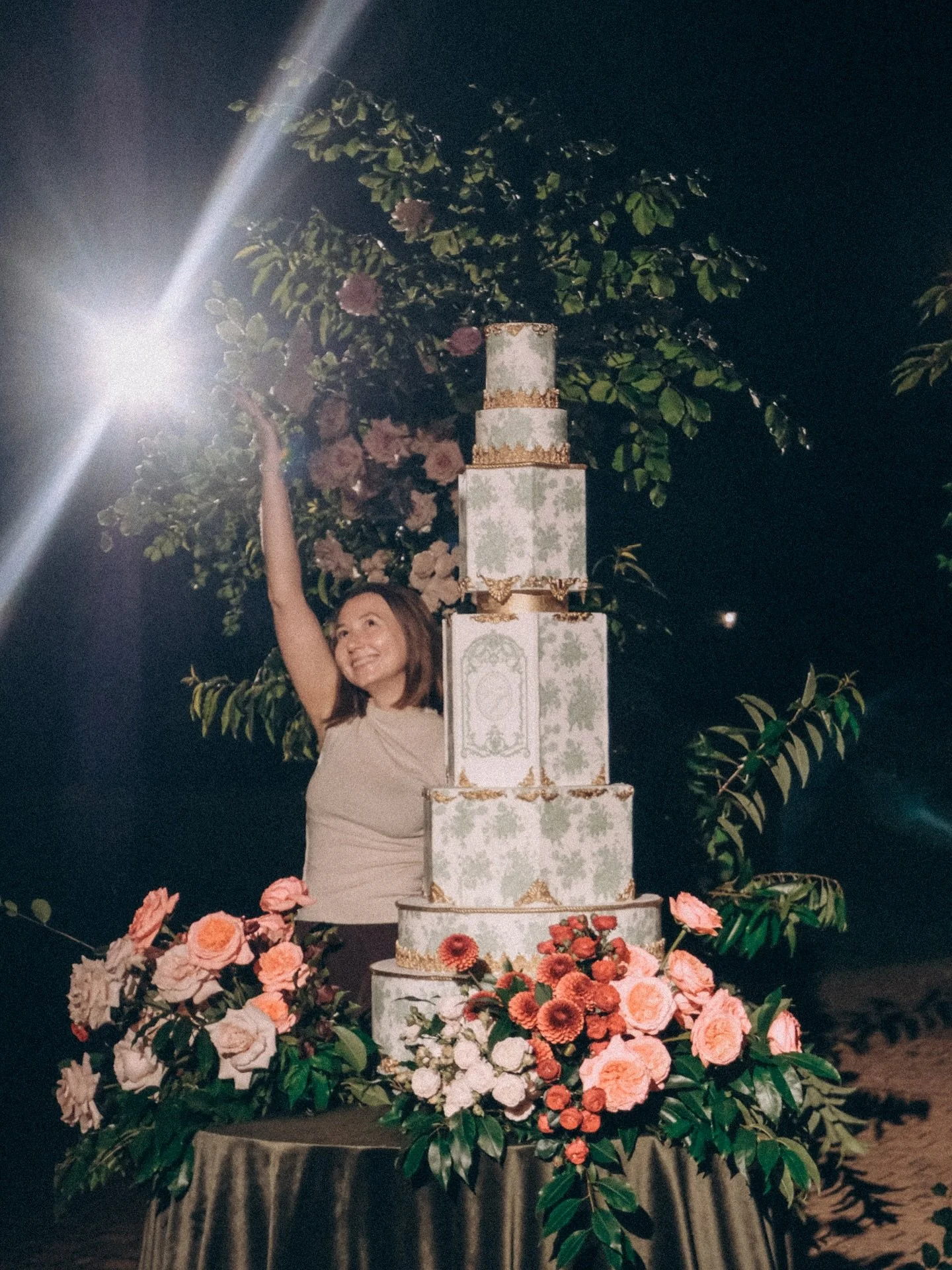 Przyjęcie w kr&oacute;lewskim ogrodzie, musi być z odpowiednim tortem💫

A żeby wszystko było idealnie w takich wyjątkowych dużych realizacjach jesteśmy obok do samego końca 🥰